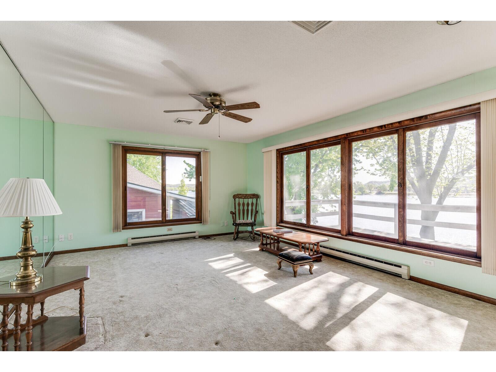 1812 Nakomis Campbell WI 54603 1961624 image14