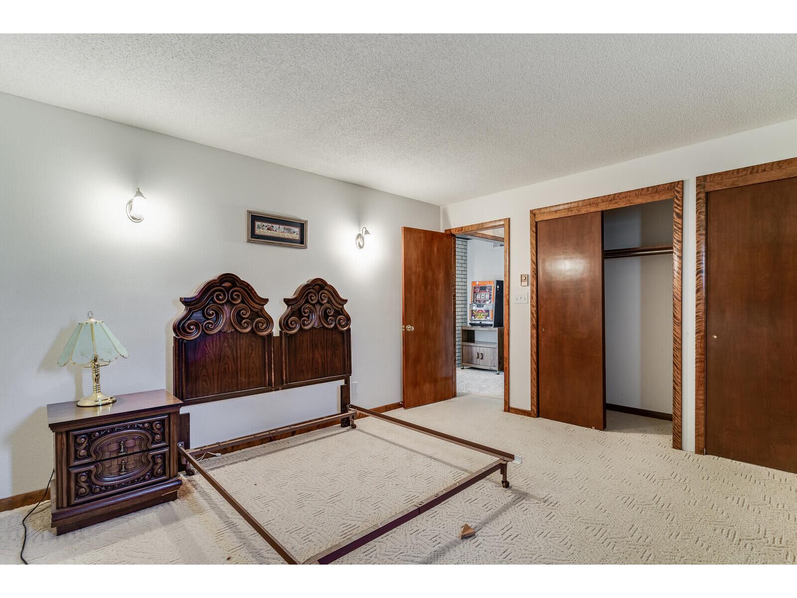 1812 Nakomis Campbell WI 54603 1961624 image28