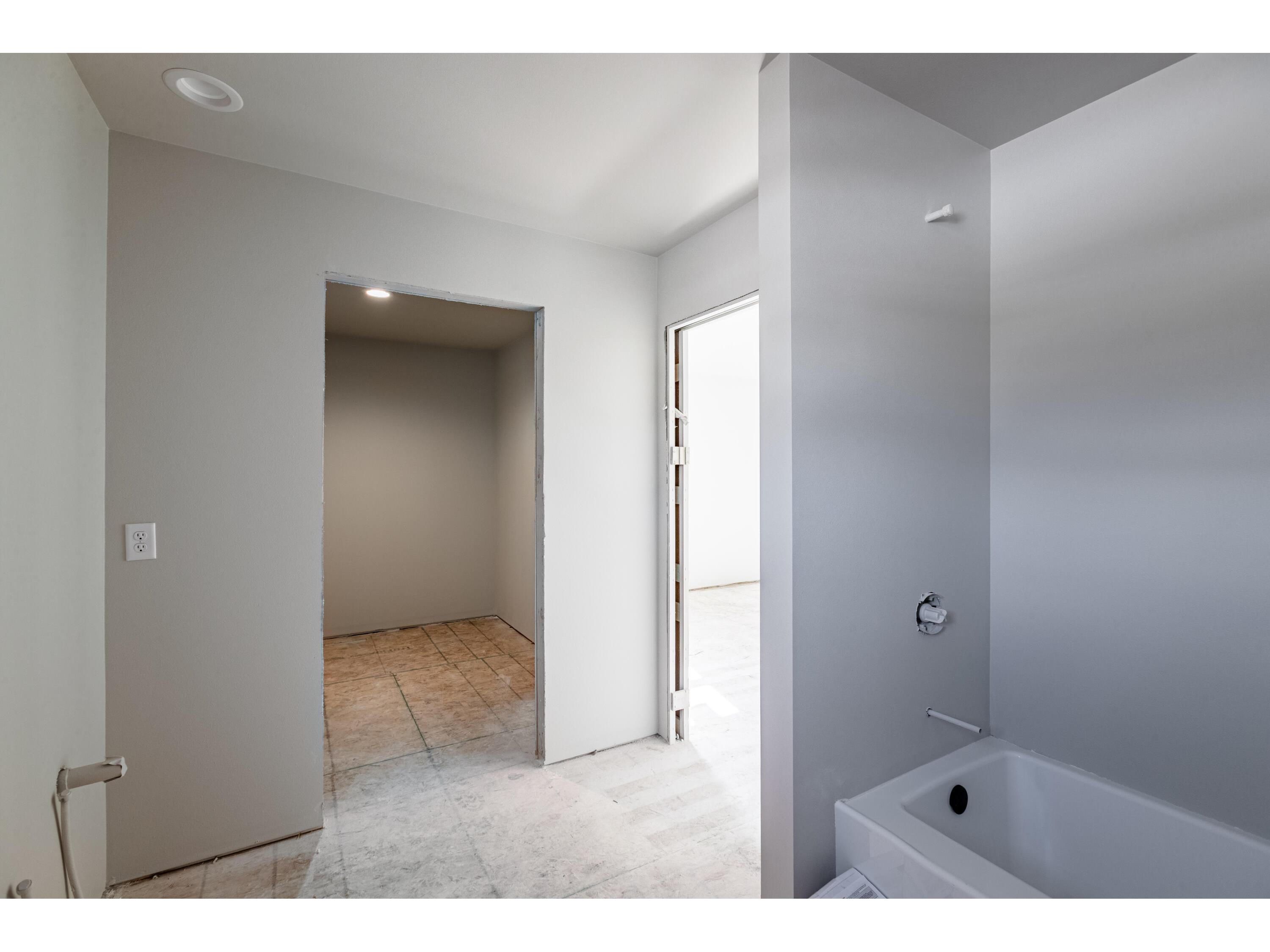 1818 Arches Holmen WI 54636 1942574 image8