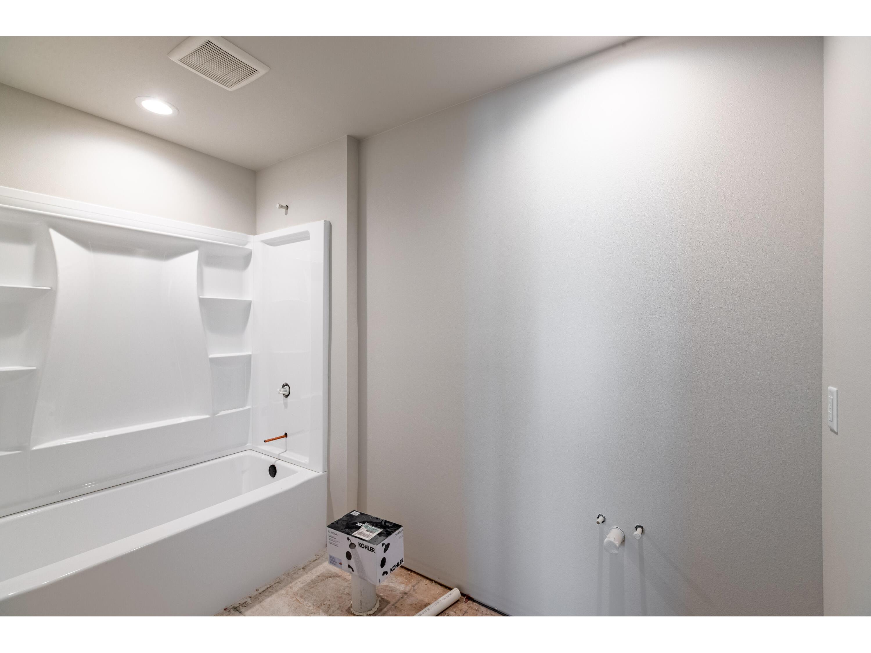 1818 Arches Holmen WI 54636 1942574 image9