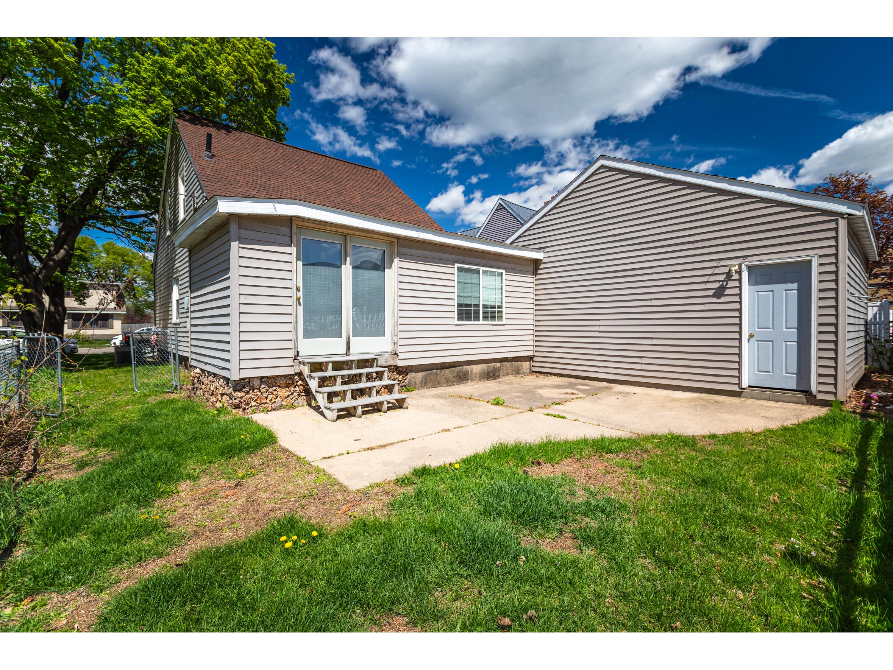 1820 Denton La Crosse WI 54601 1960849 image23