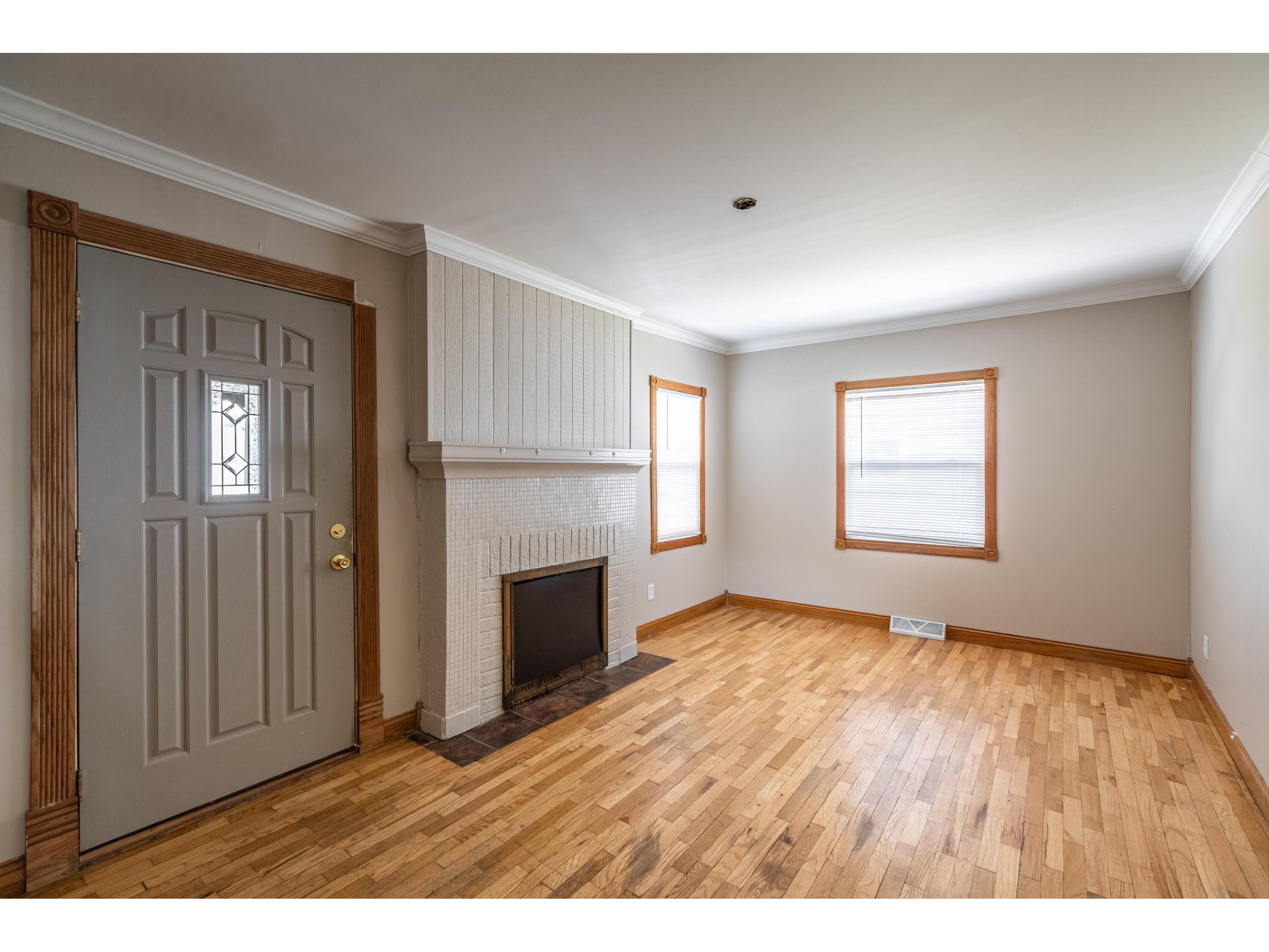 1820 Denton La Crosse WI 54601 1960849 image3