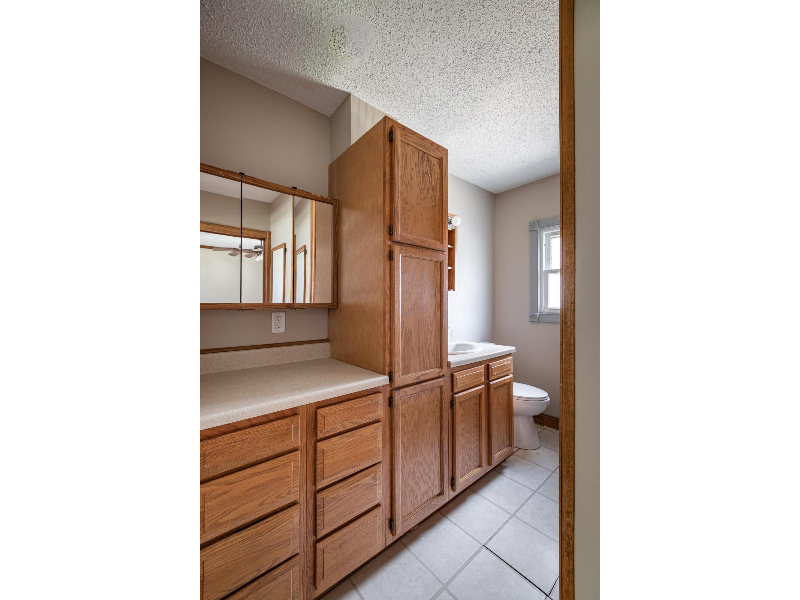 1820 Denton La Crosse WI 54601 1960849 image9