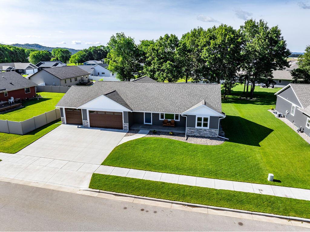 1822 Brooklyn Holmen WI 54636 1967762 image1