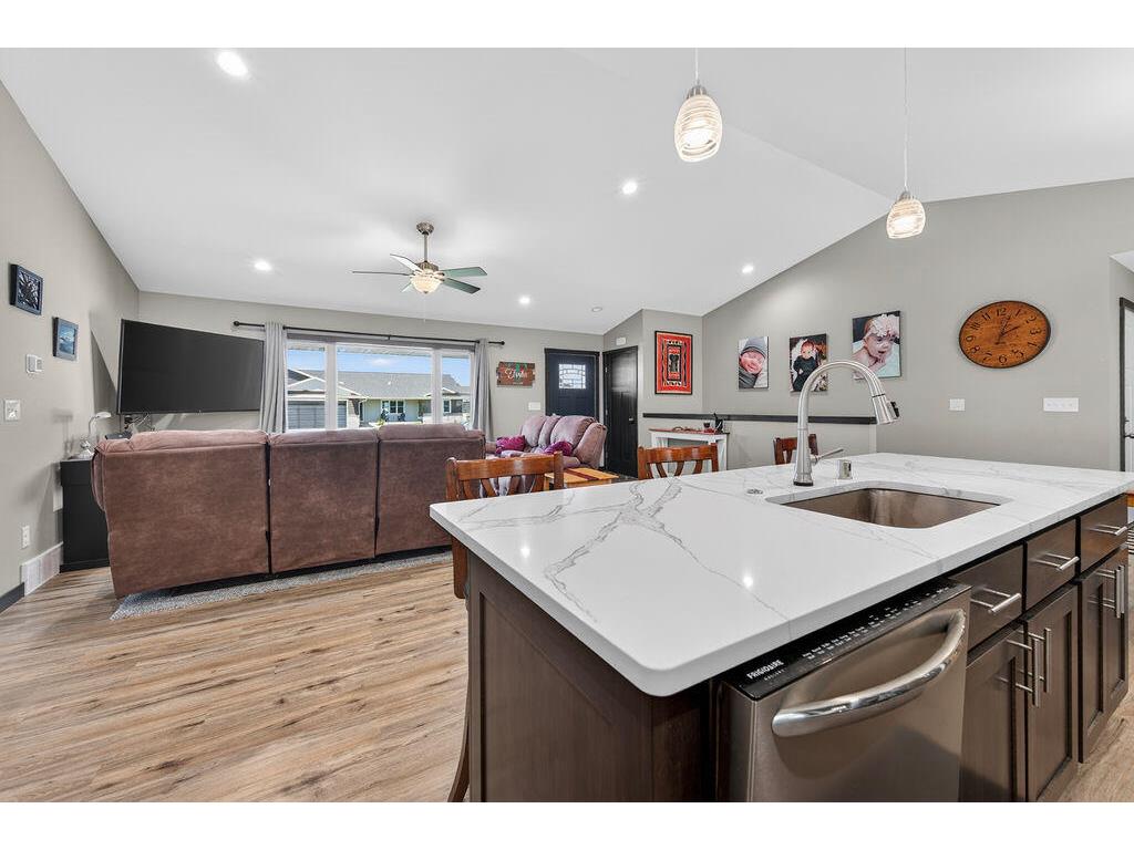 1822 Brooklyn Holmen WI 54636 1967762 image18