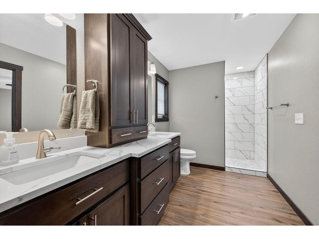 1822 Brooklyn Holmen WI 54636 1967762 image28