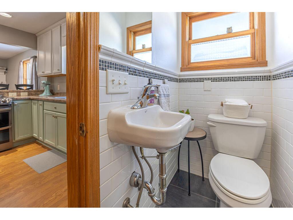 1826 21st La Crosse WI 54601 1954444 image28