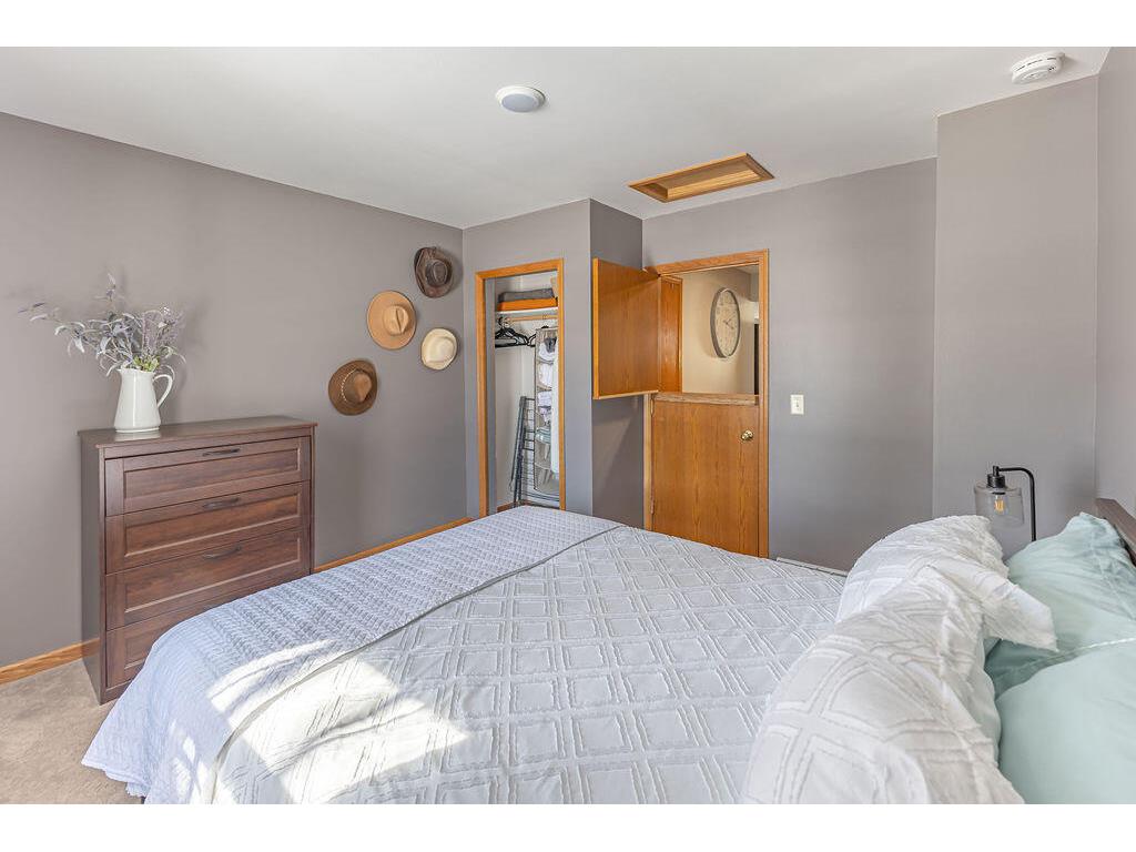 1826 21st La Crosse WI 54601 1954444 image31