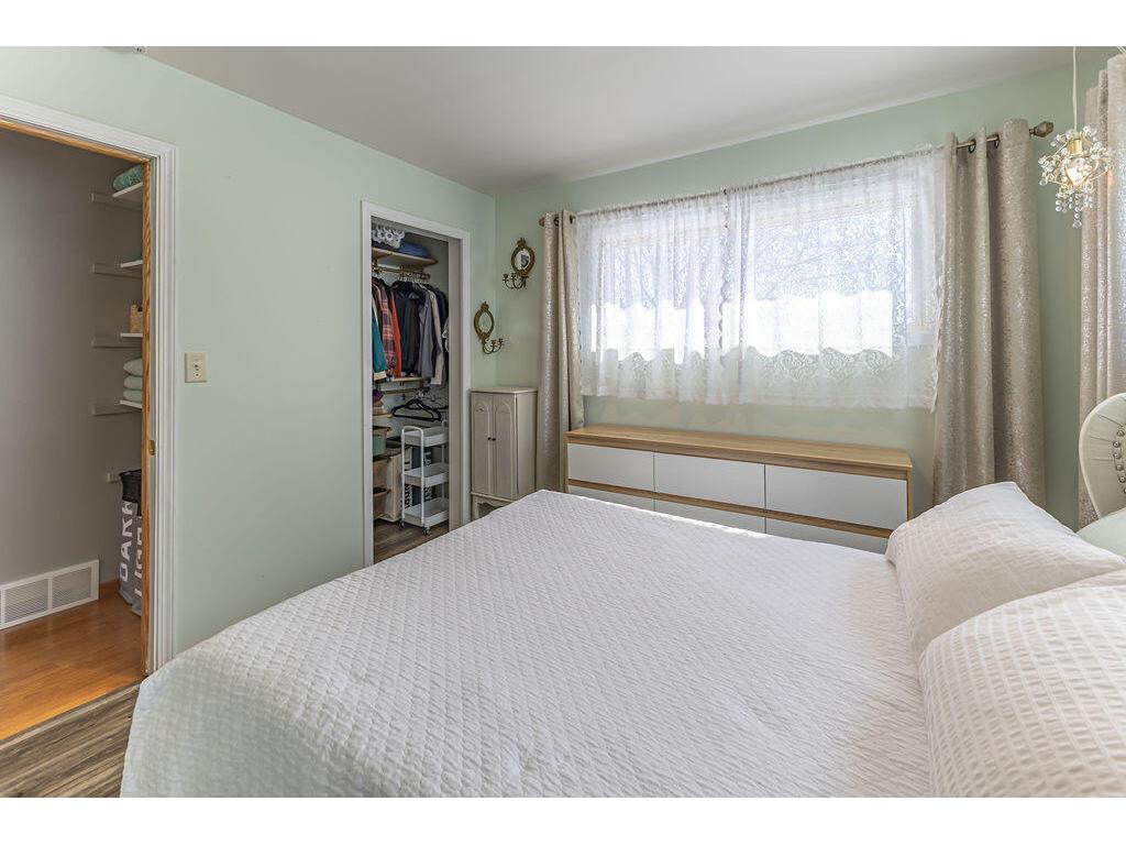 1826 21st La Crosse WI 54601 1954444 image36