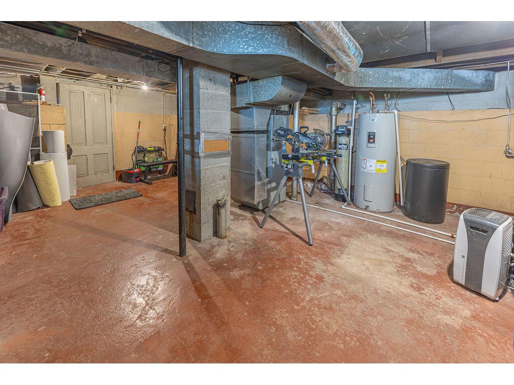 1826 21st La Crosse WI 54601 1954444 image44