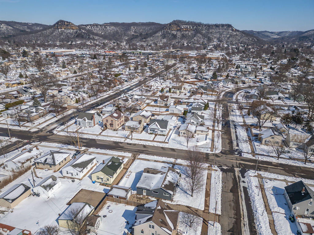 1826 21st La Crosse WI 54601 1954444 image52