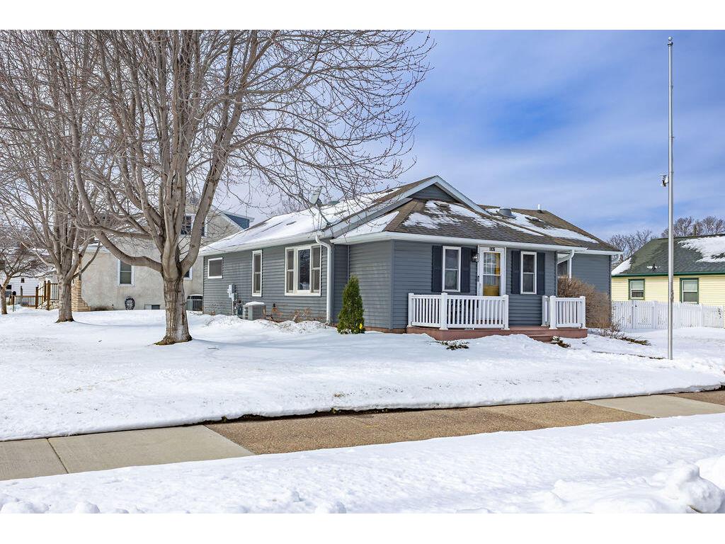 1826 21st La Crosse WI 54601 1954444 image55