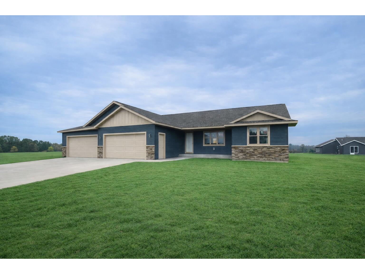 1827 Golden Gate Holmen WI 54636 1948376 image29