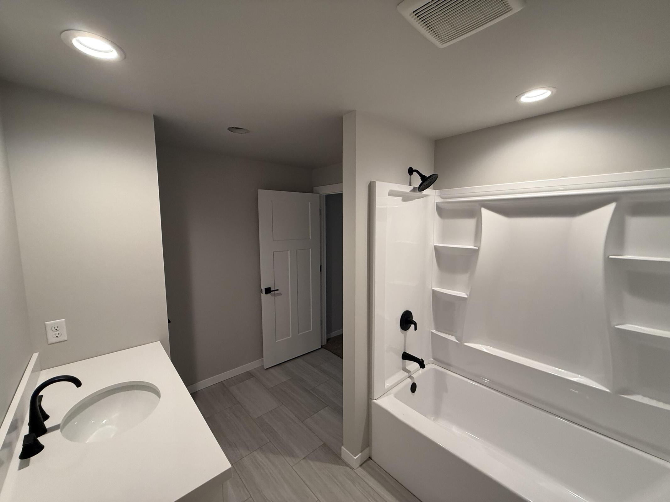 1838 Arches Holmen WI 54636 1942573 image31