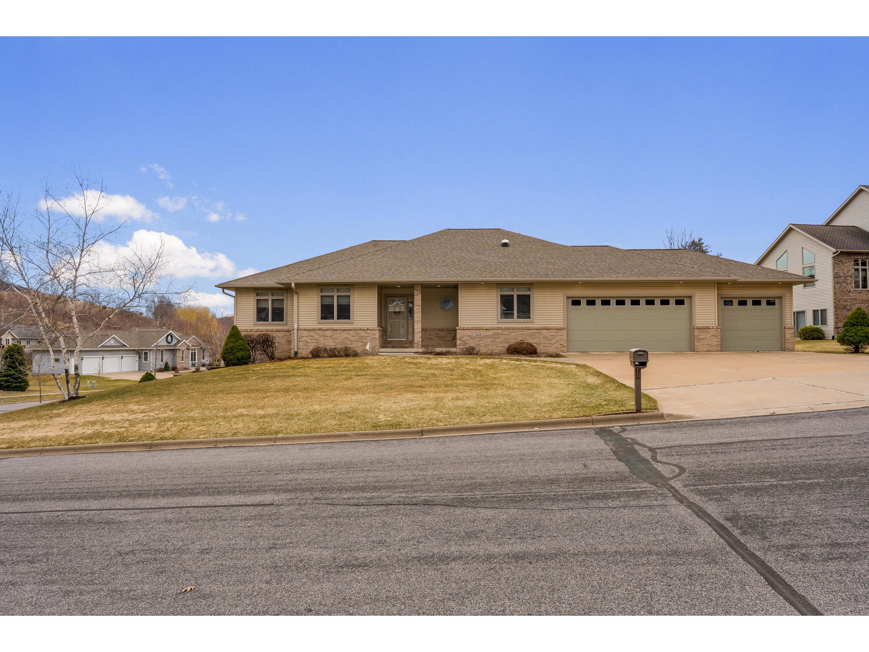 1846 Tahoe Onalaska WI 54650 1829409 image1