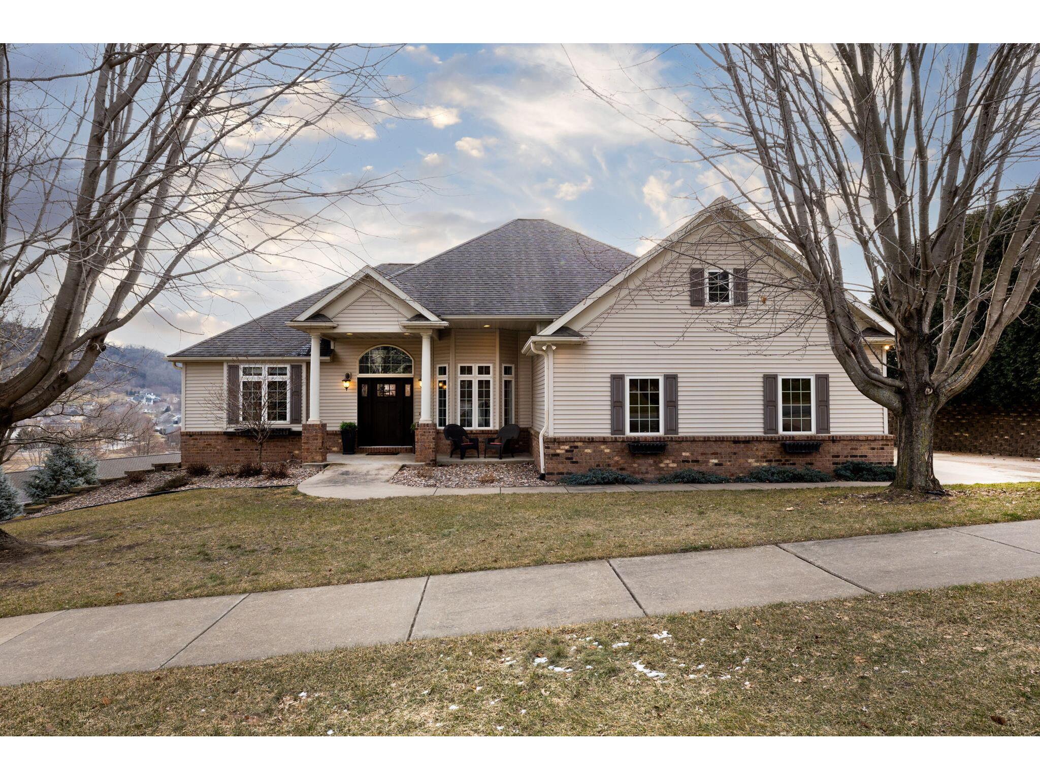 1874 Wood Run Onalaska WI 54650 1865020 image1