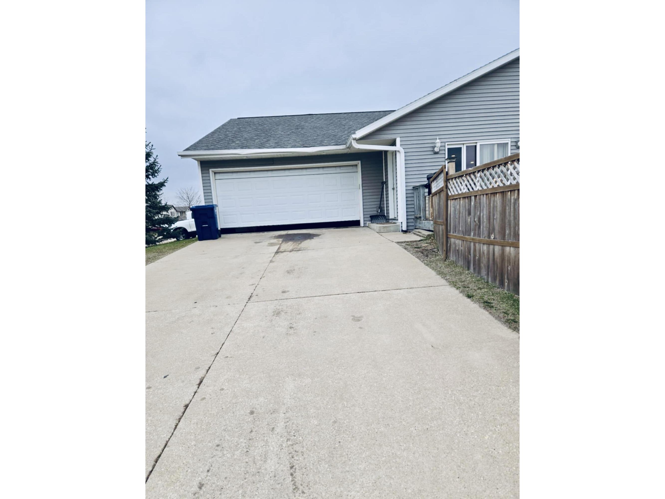 1900 River Sparta WI 54656 1912404 image1