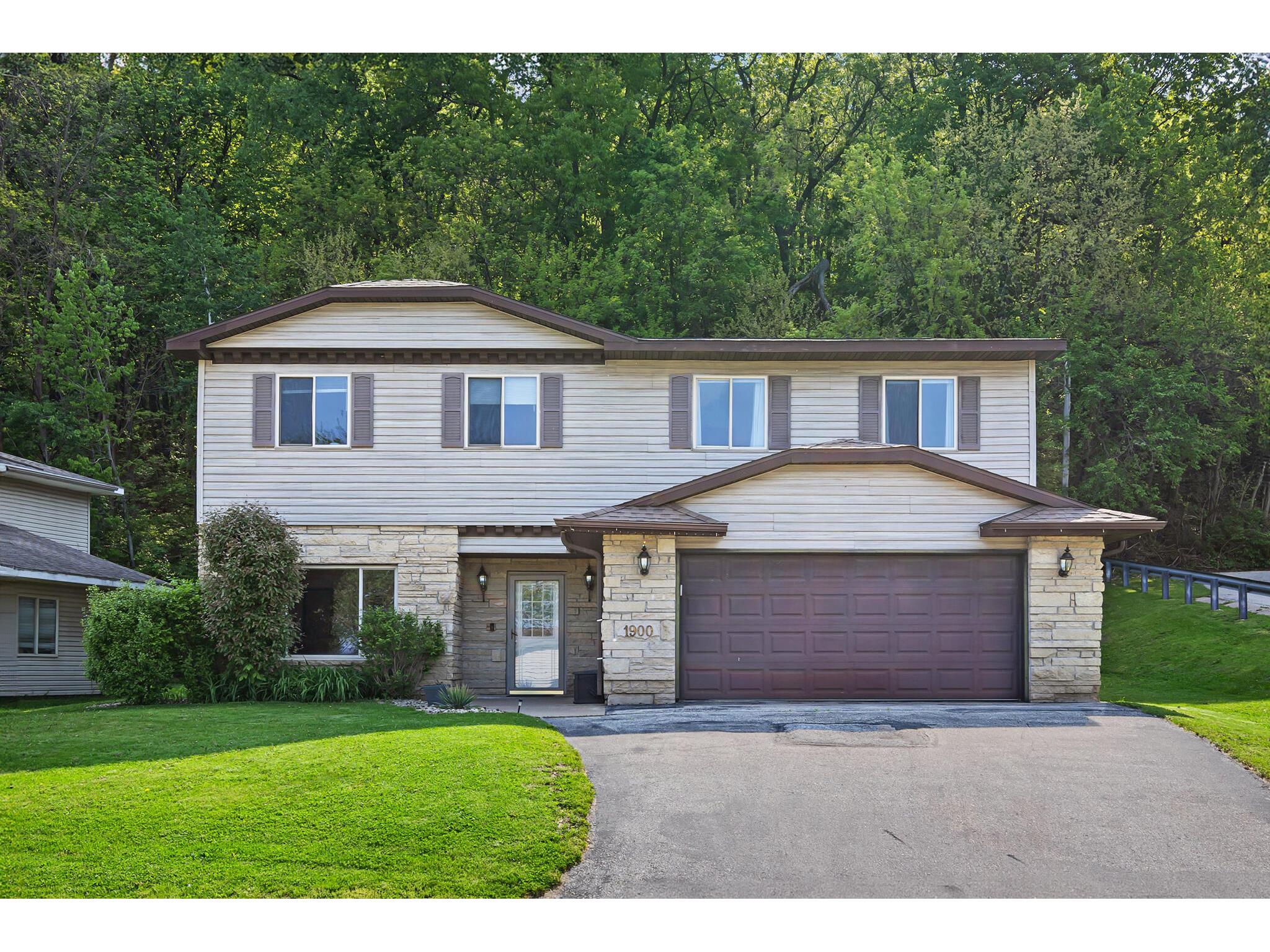 1900 Sunset La Crosse WI 54601 1875320 image1