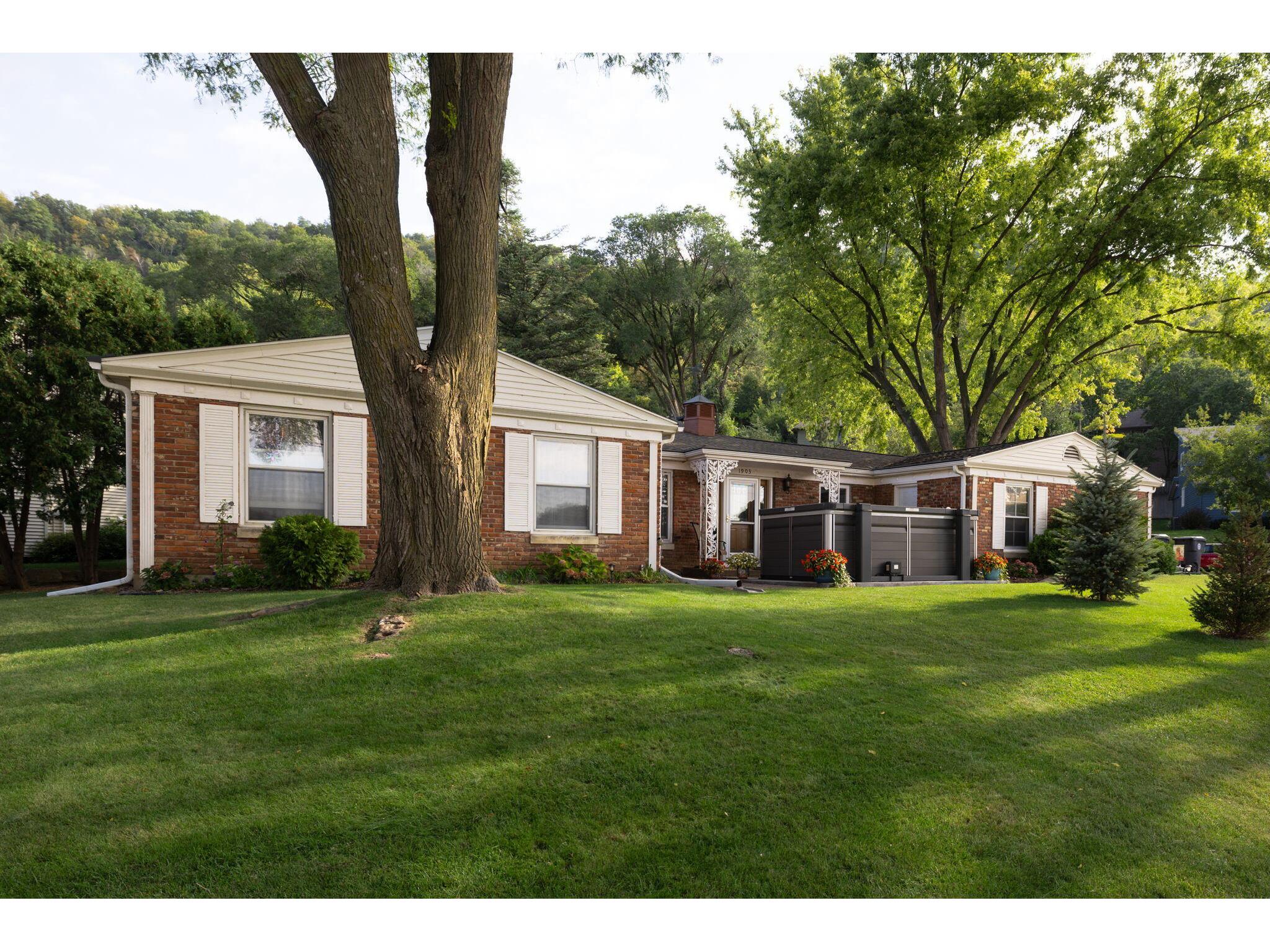 1903 Barnabee La Crosse WI 54601 1865879 image1