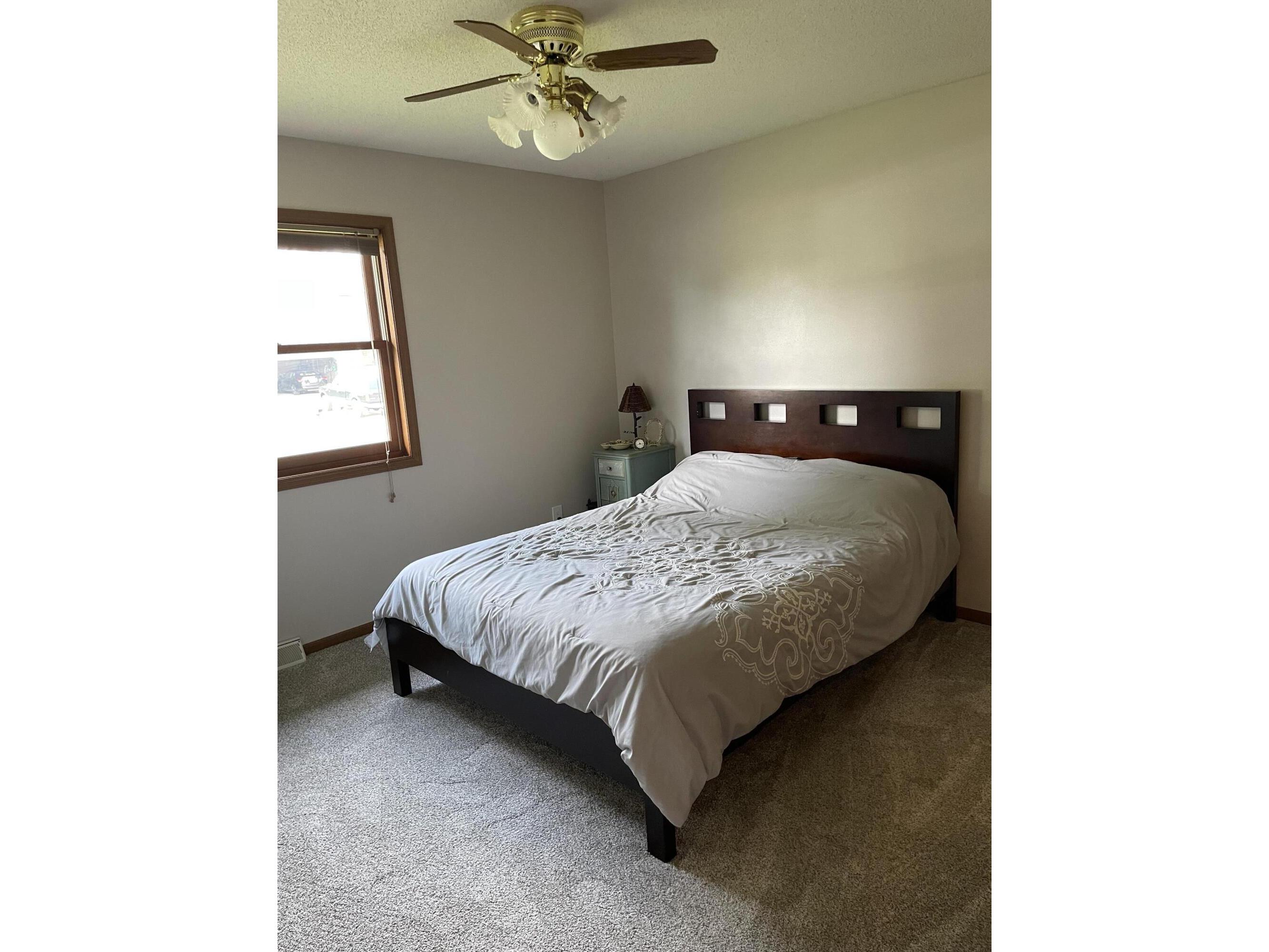 1905 Henry Johns Bangor WI 54614 1934253 image13