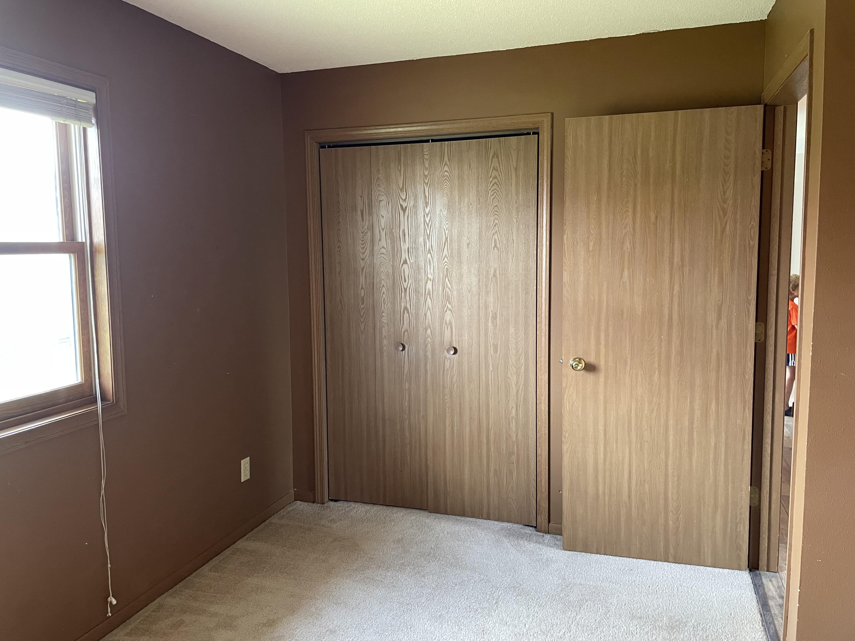 1905 Henry Johns Bangor WI 54614 1934253 image17