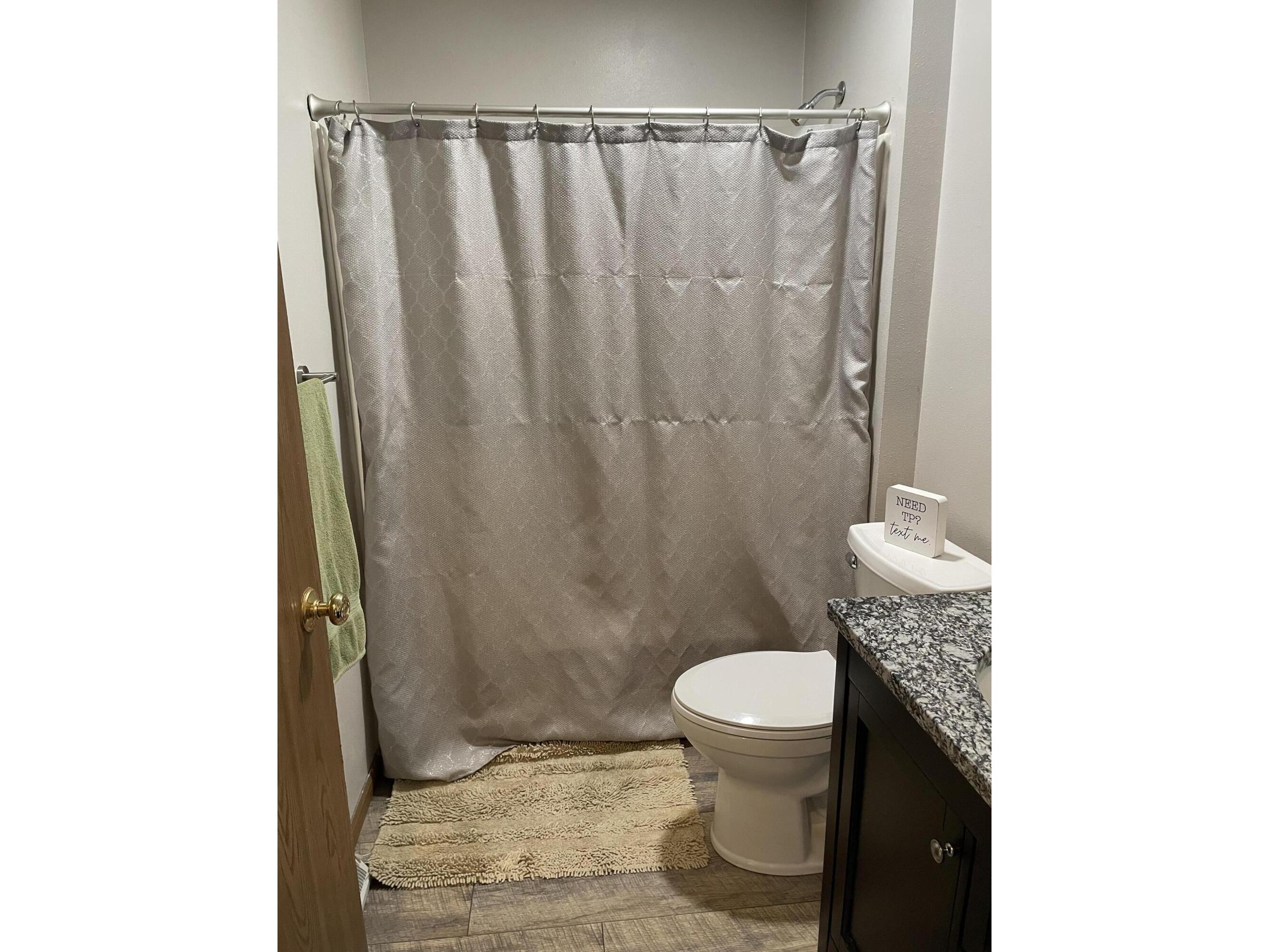 1905 Henry Johns Bangor WI 54614 1934253 image19