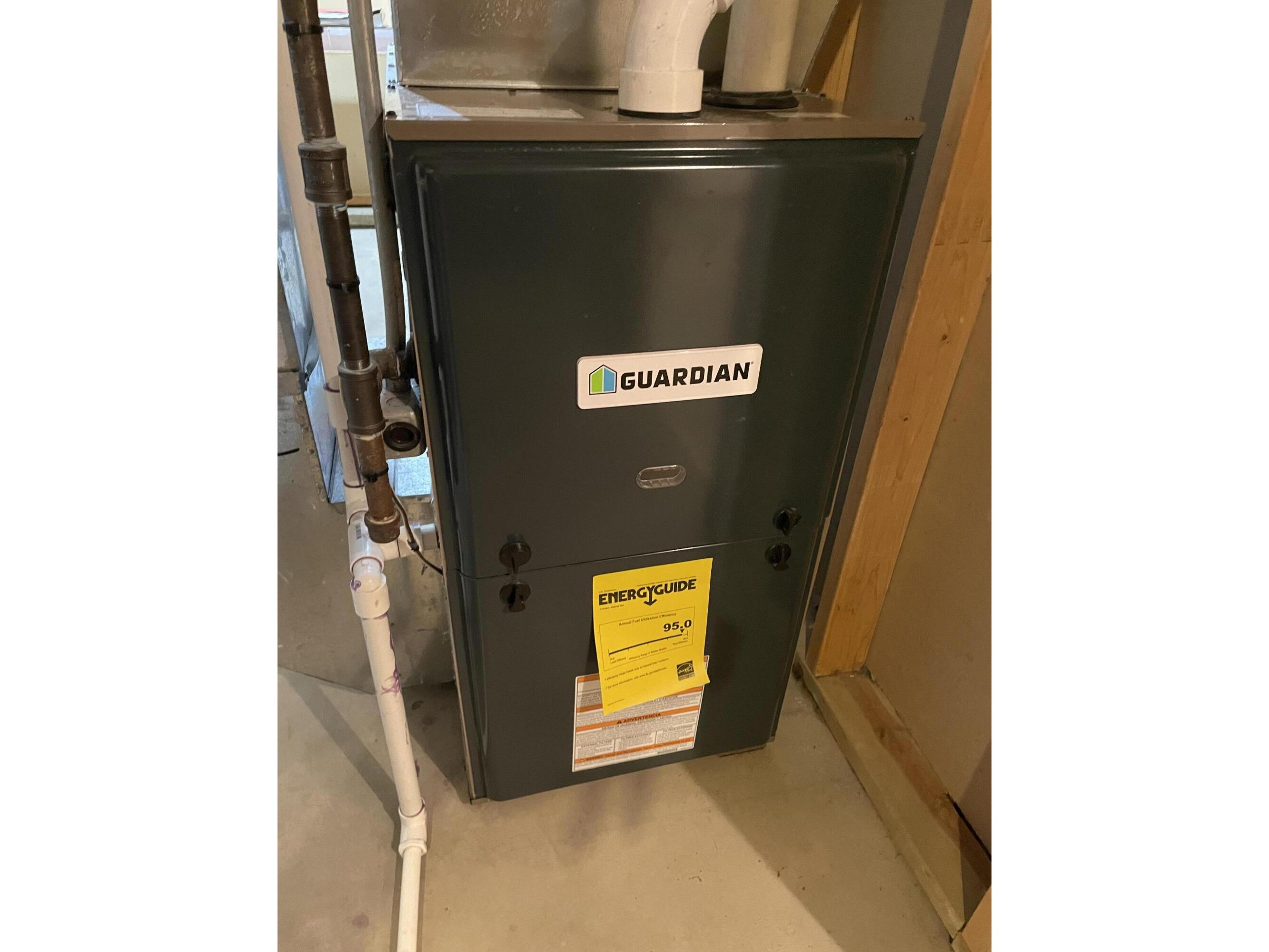 1905 Henry Johns Bangor WI 54614 1934253 image32