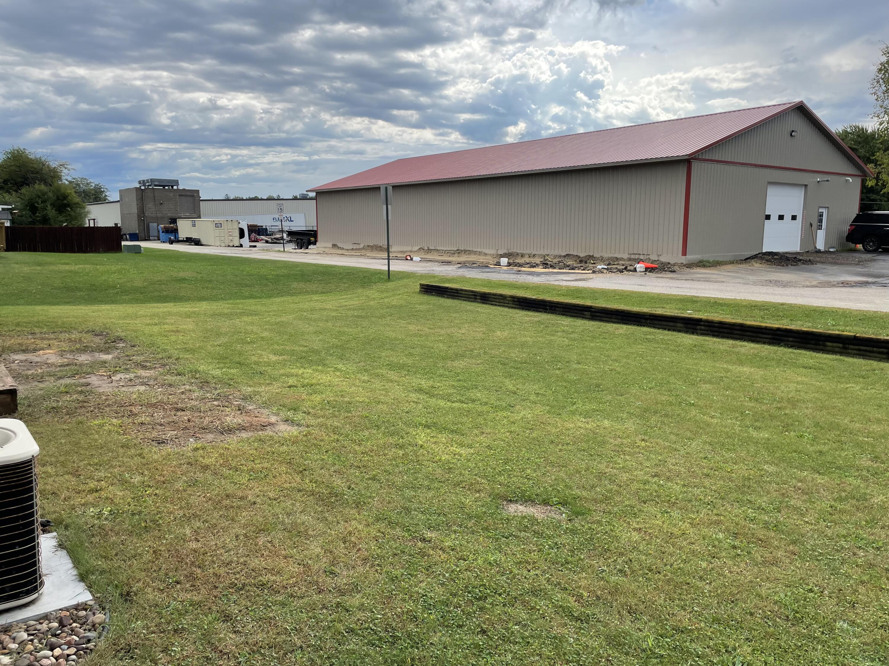 1905 Henry Johns Bangor WI 54614 1934253 image37