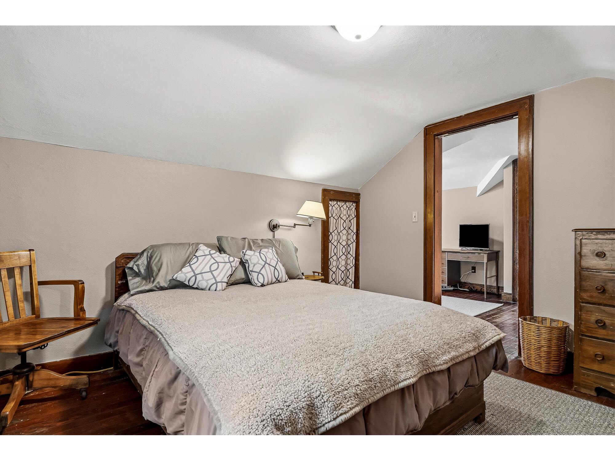 1905 Wood La Crosse WI 54603 1960355 image21