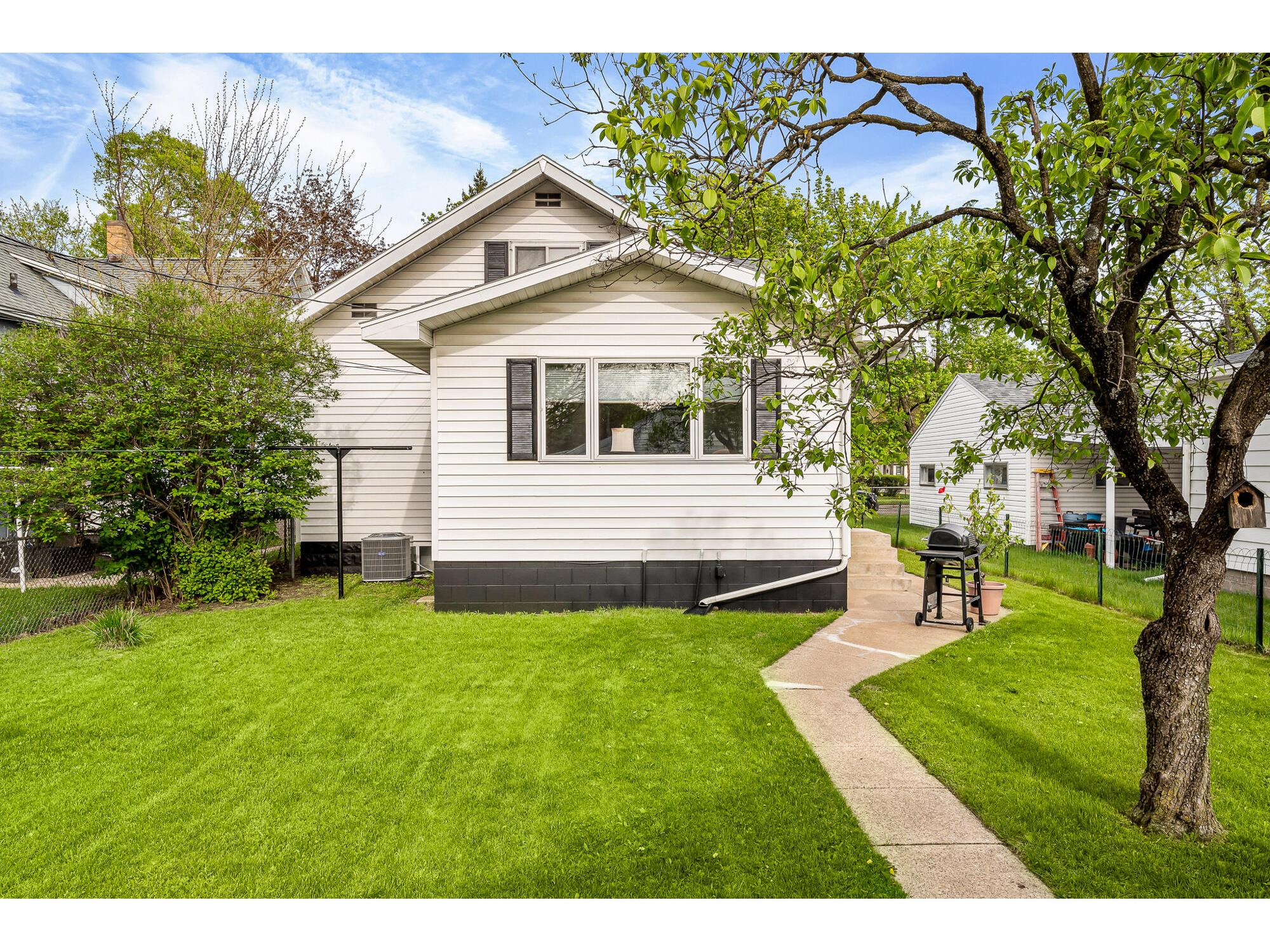 1905 Wood La Crosse WI 54603 1960355 image28