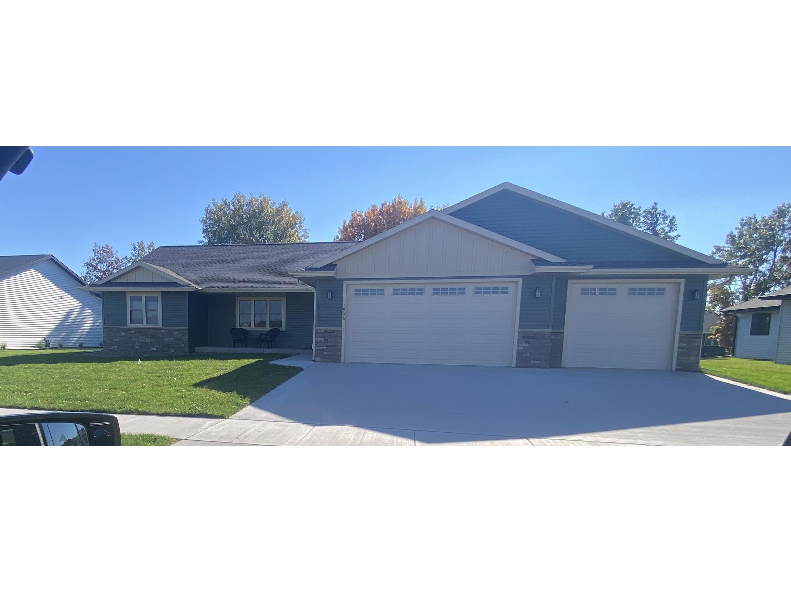 1906 Golden Gate Holmen WI 54636 1926447 image1