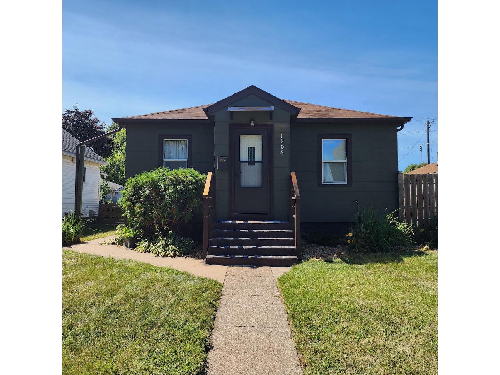 1906 19th La Crosse WI 54601 1890107 image1