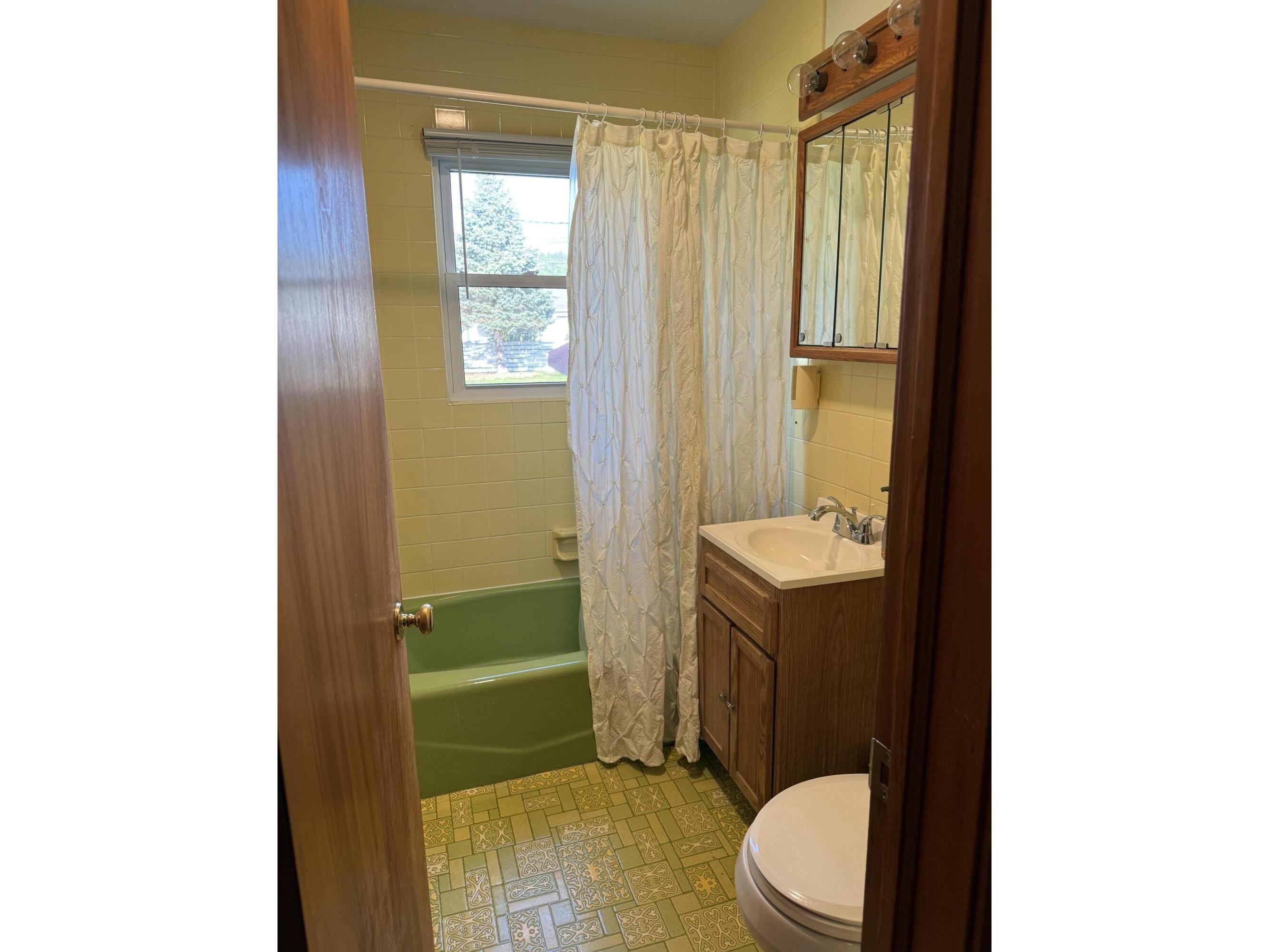 1907 22nd La Crosse WI 54601 1962848 image16