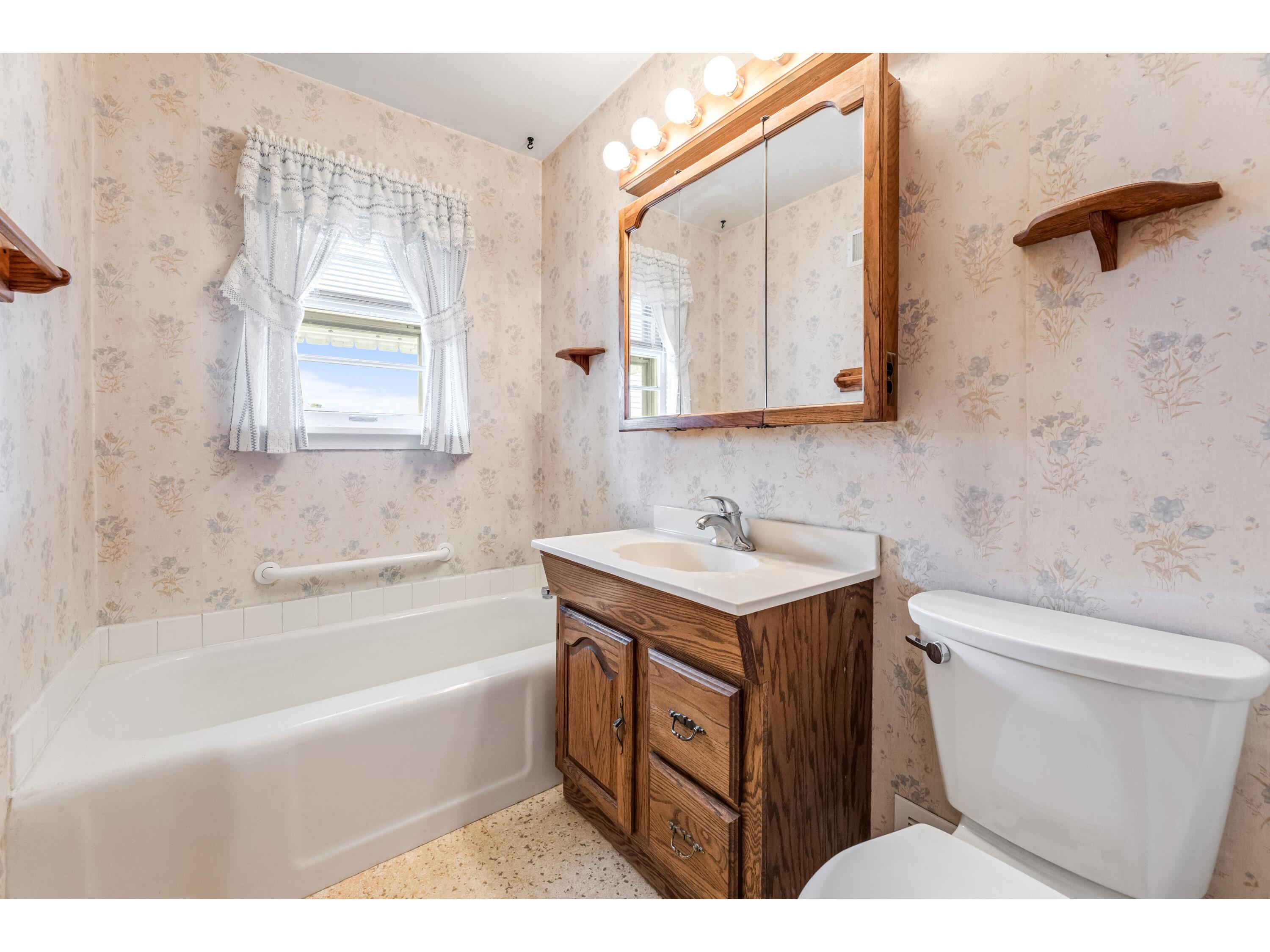 1908 23rd La Crosse WI 54601 1966972 image22
