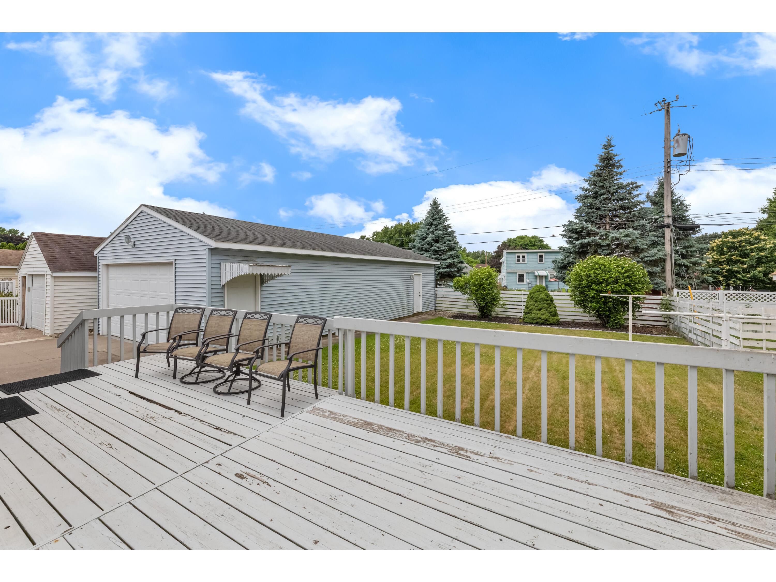 1908 23rd La Crosse WI 54601 1966972 image6