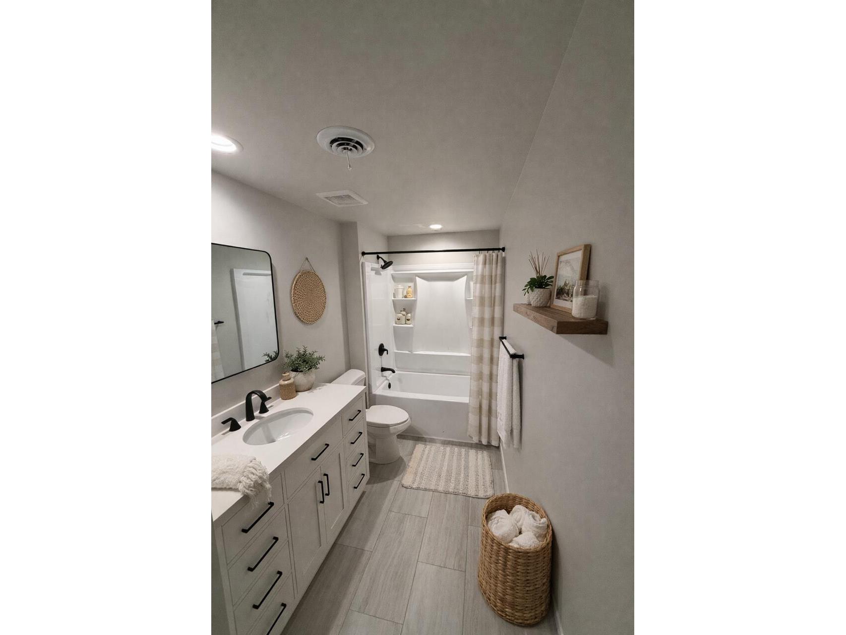 1908 Arches Holmen WI 54636 1940333 image23
