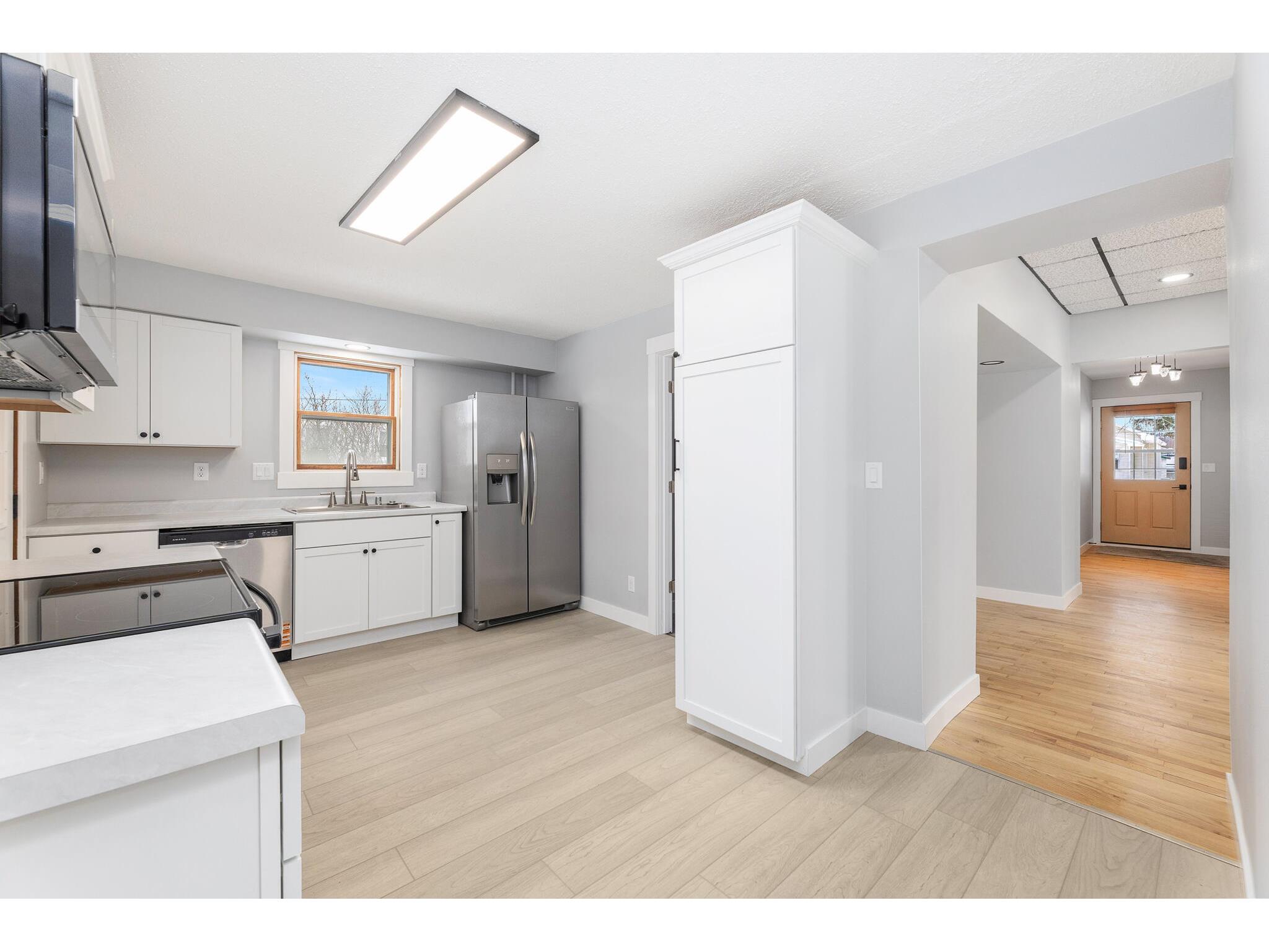 1909-1911 Kane La Crosse WI 54603 1946222 image2