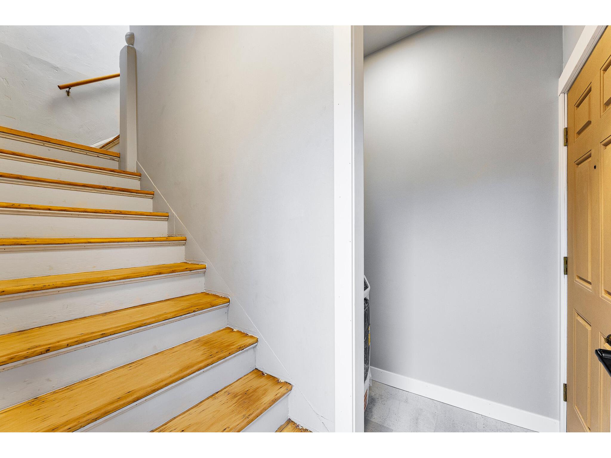 1909-1911 Kane La Crosse WI 54603 1946222 image24