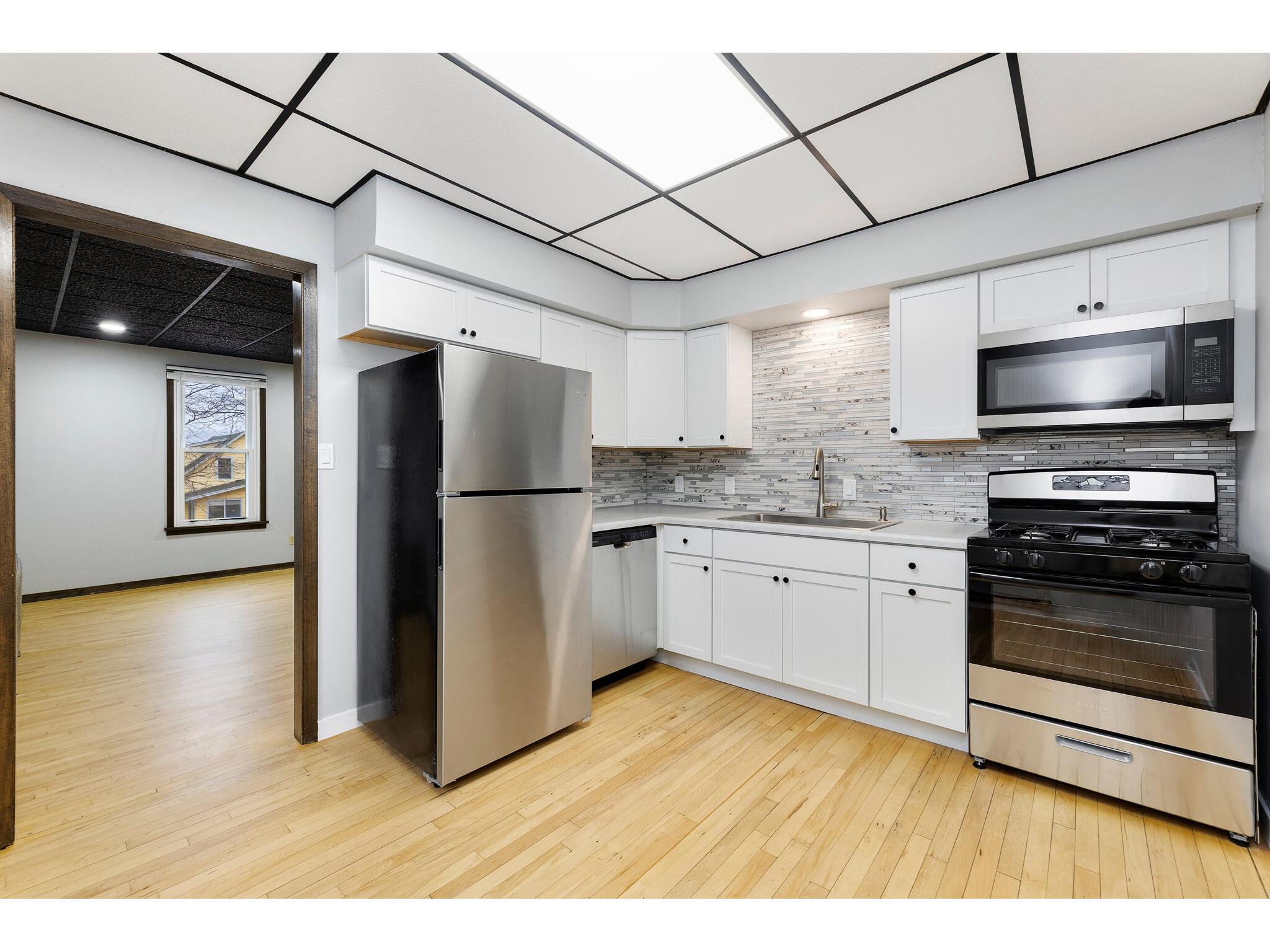 1909-1911 Kane La Crosse WI 54603 1946222 image29