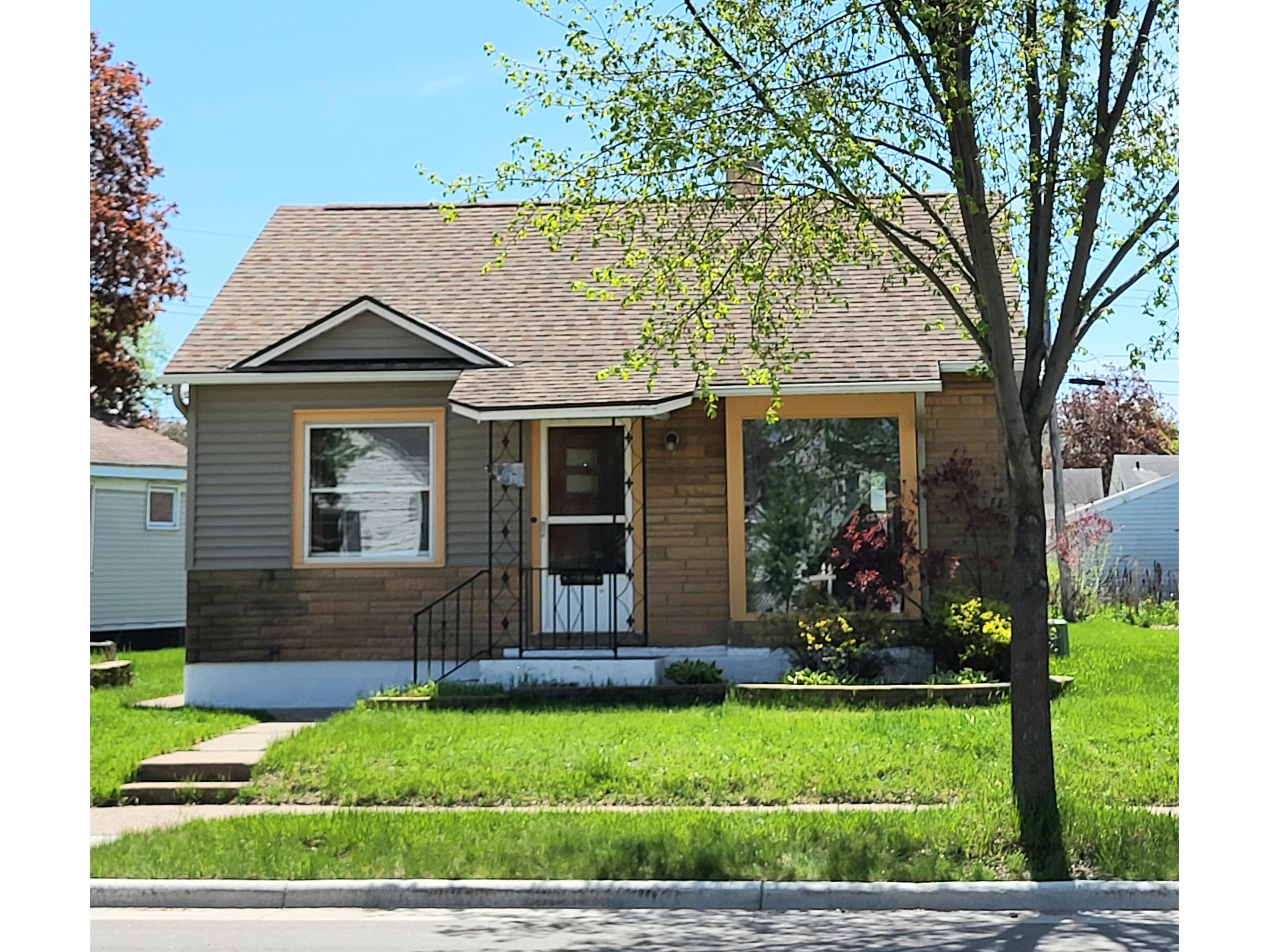 1910 Green Bay La Crosse WI 54601 1874630 image1