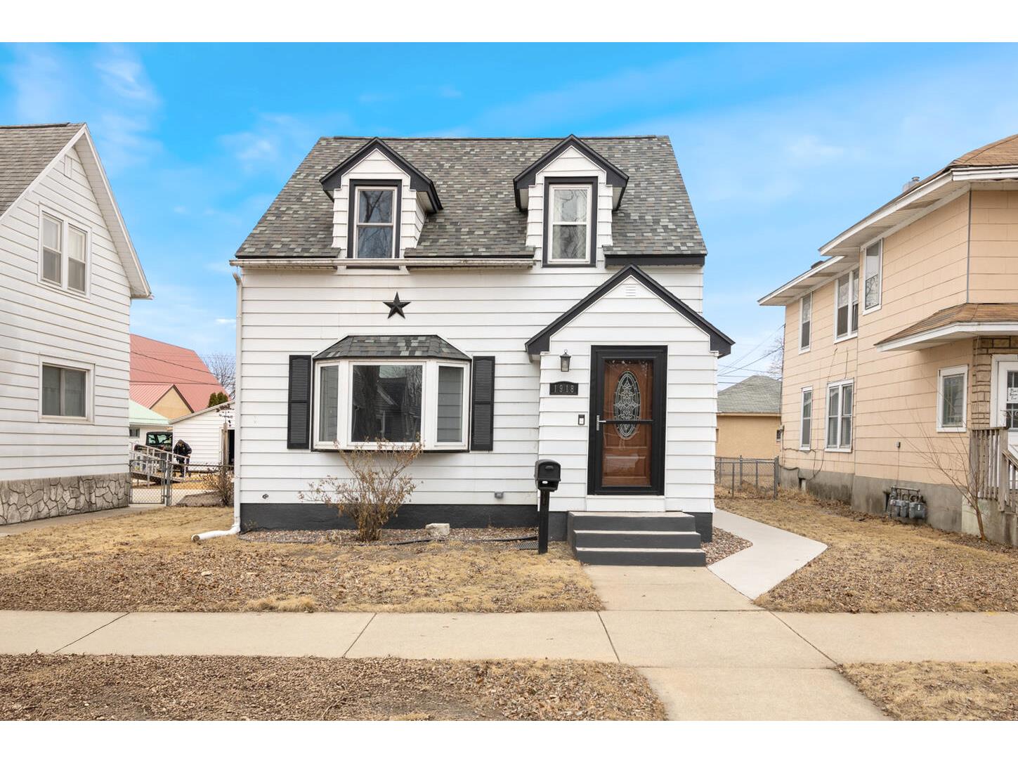 1918 Wood La Crosse WI 54603 1908647 image1