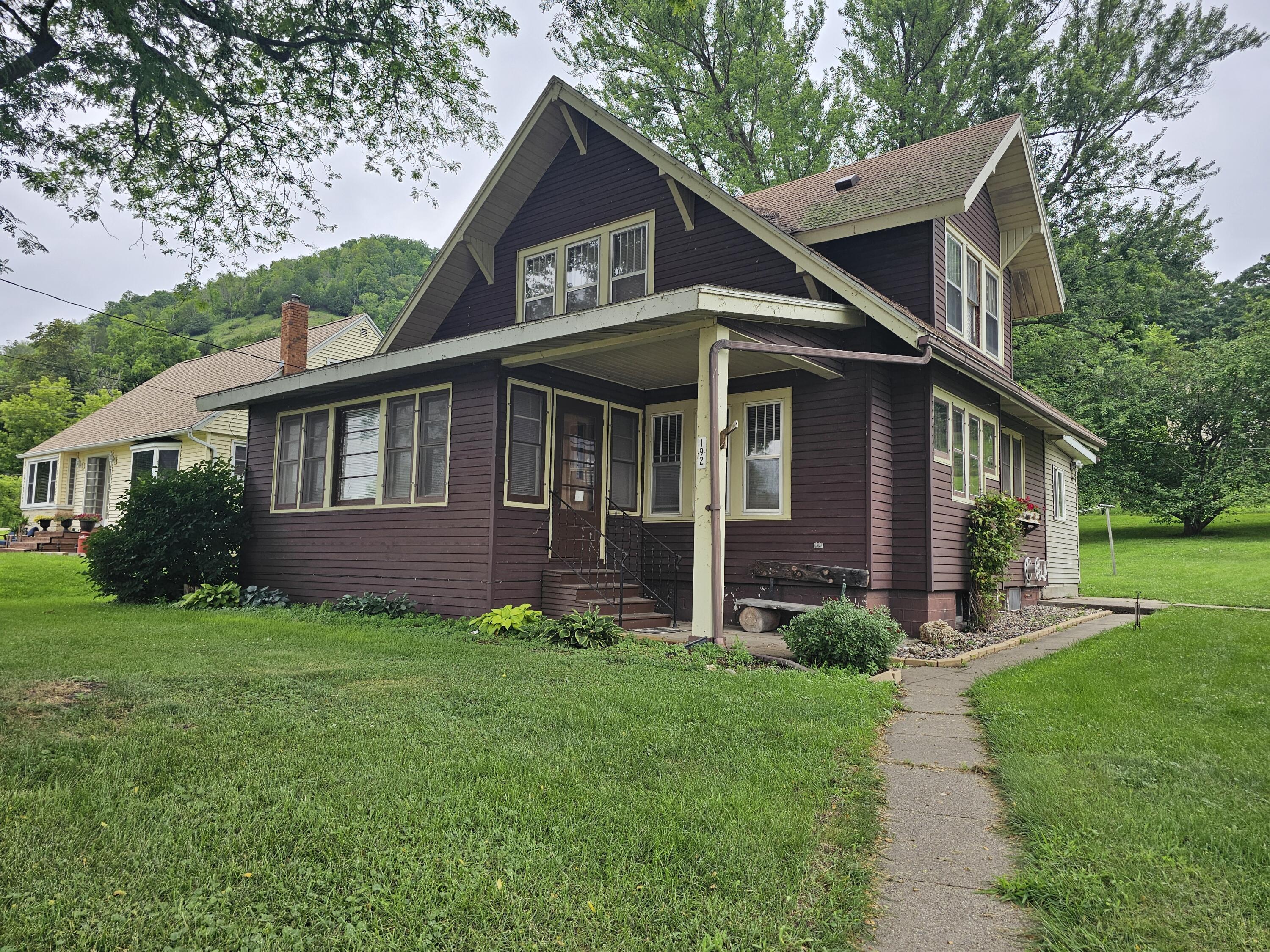 192 Main Ferryville WI 54628 1926730 image1