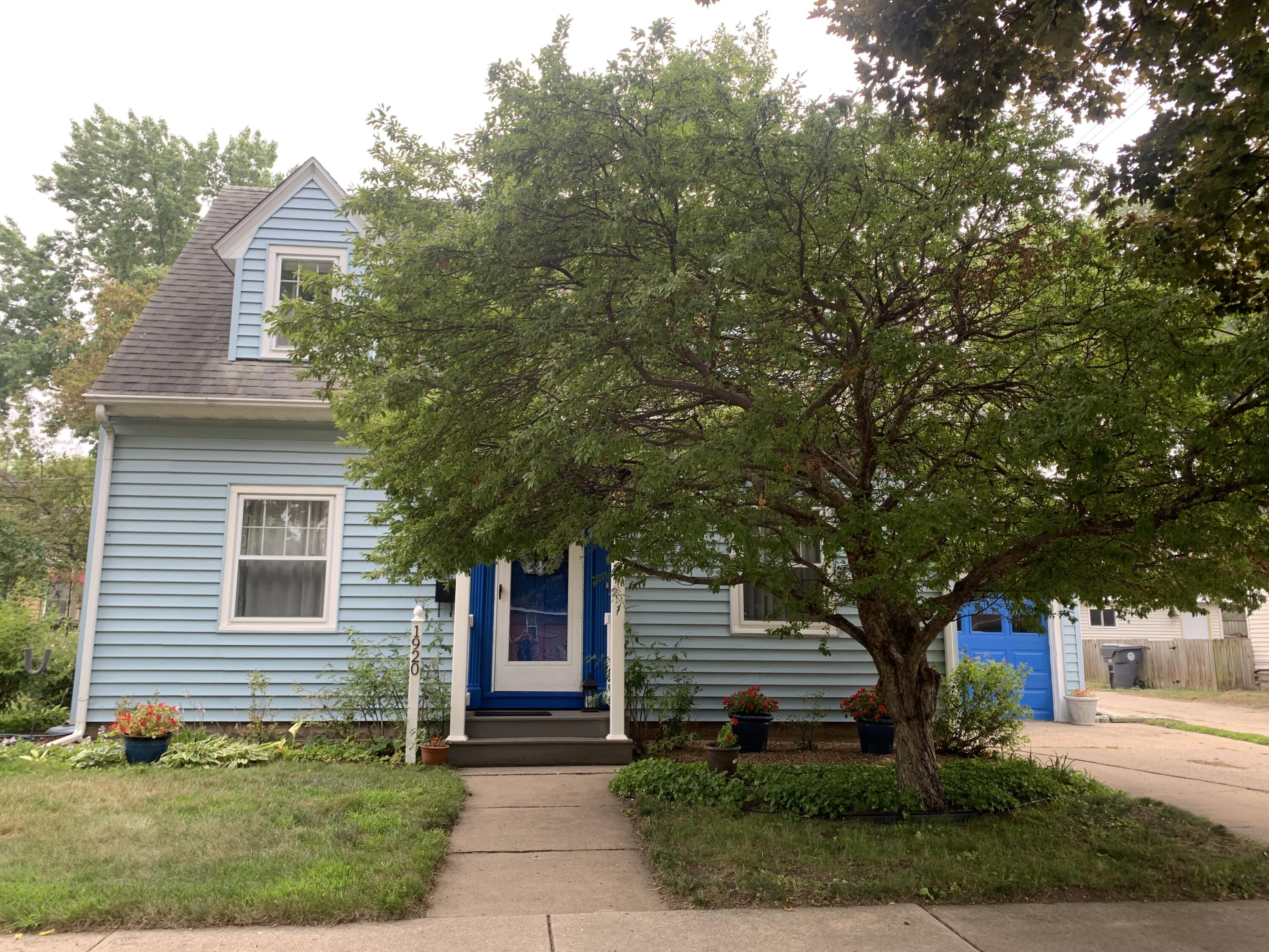 1920 Madison La Crosse WI 54601 1845540 image1