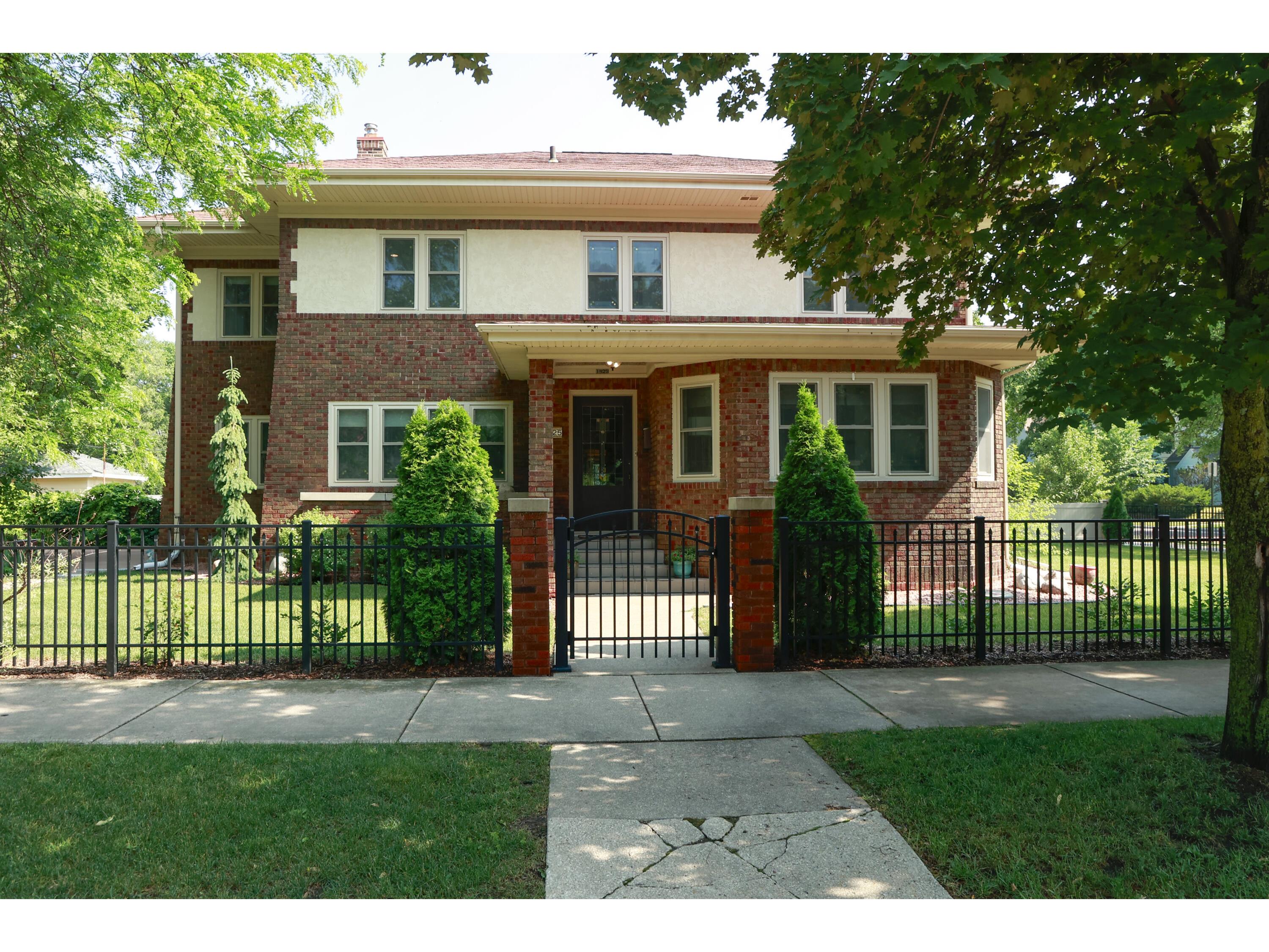 1925 King La Crosse WI 54601 1839272 image1