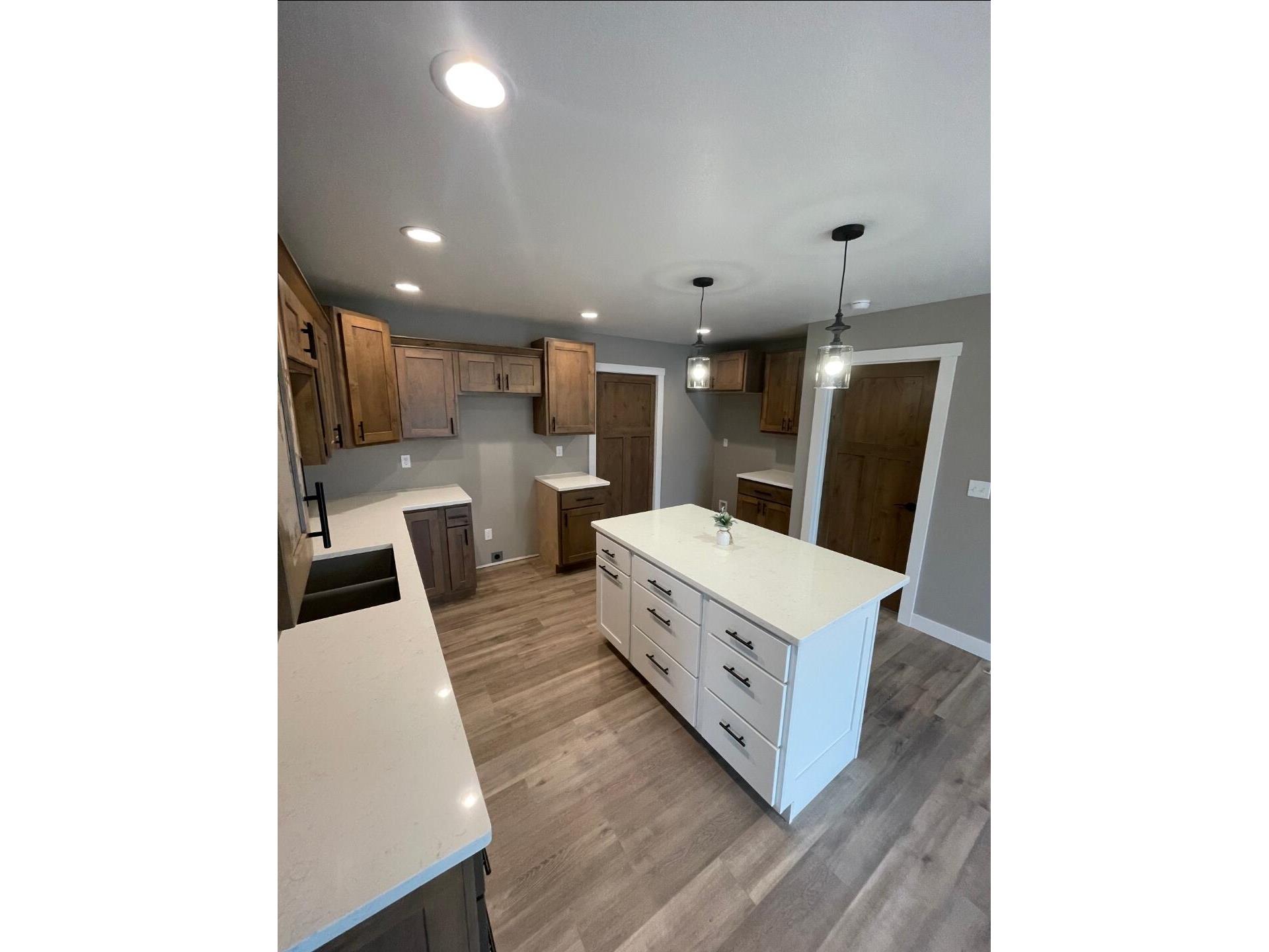 1927 Golden Gate Holmen WI 54636 1941853 image2