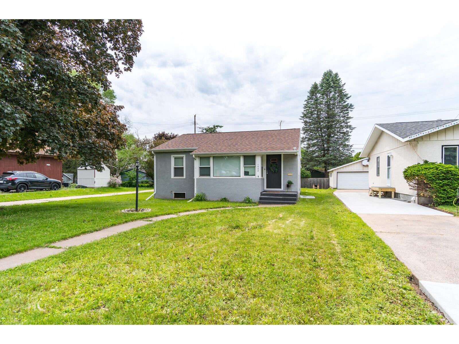 1932 29th La Crosse WI 54601 1876458 image1