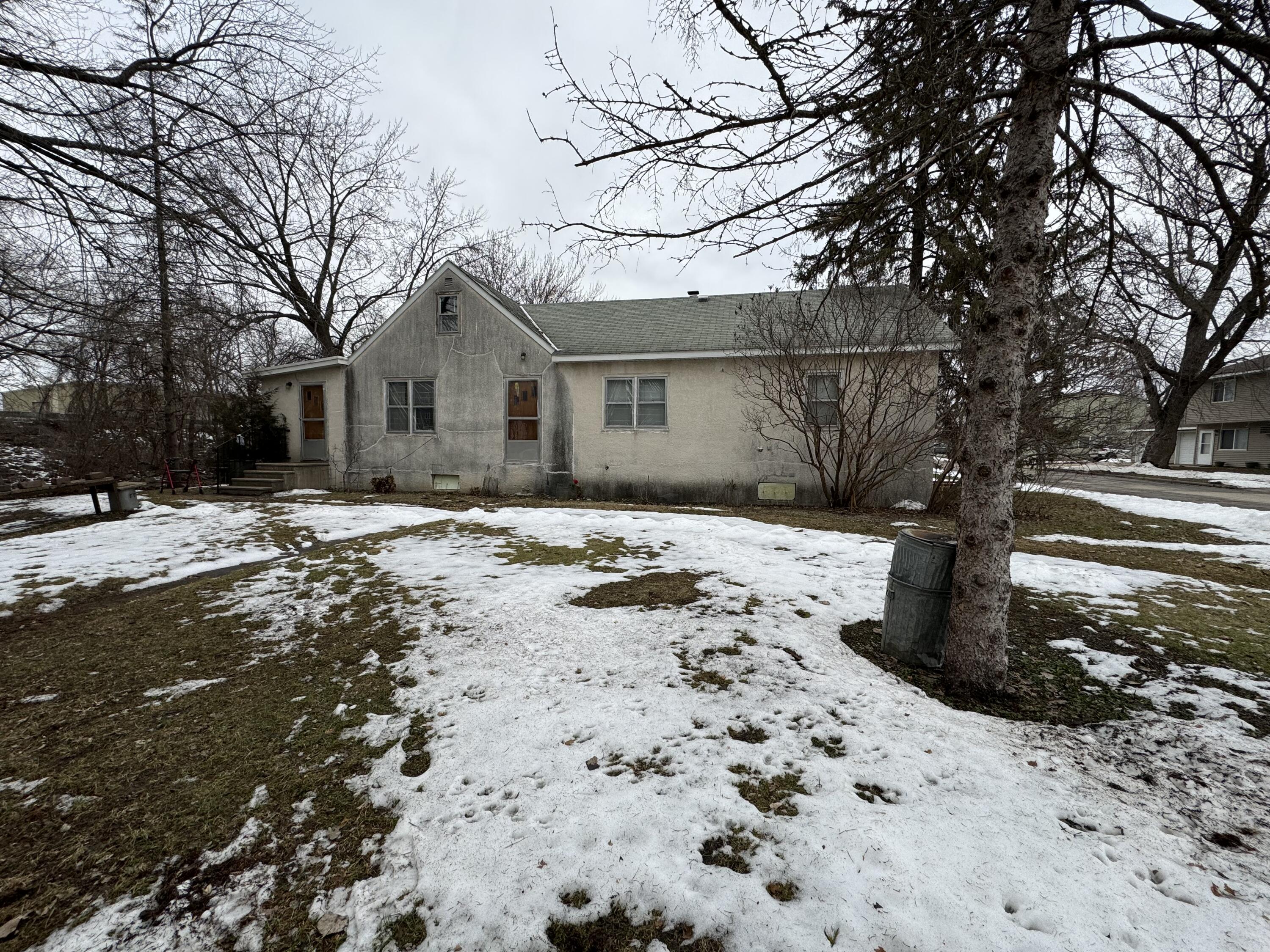 1934 Fanell La Crosse WI 54601 1902331 image1