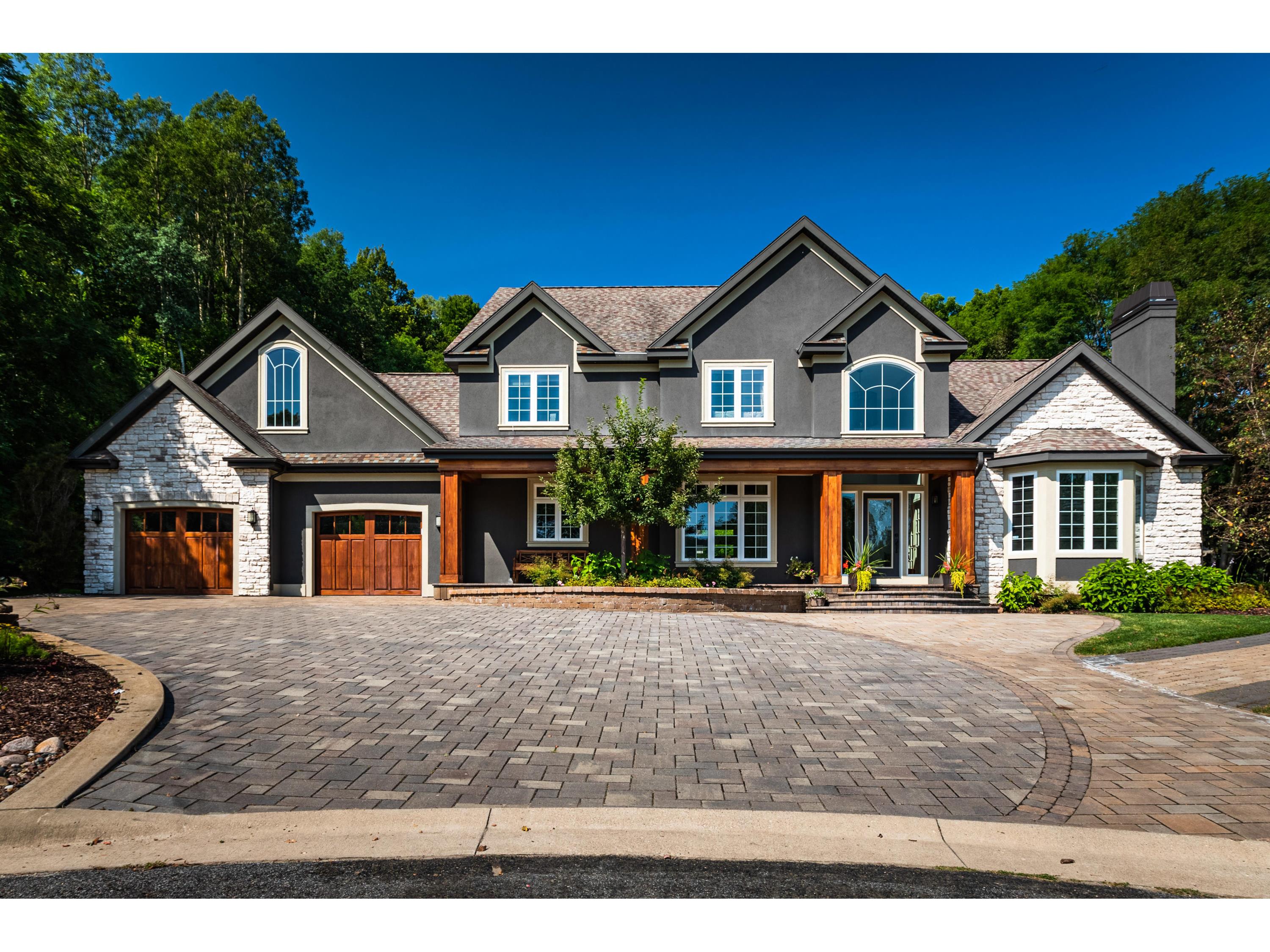 1935 Maplewood Pl, Onalaska, WI, 54650 MLS 1758868 Edina Realty