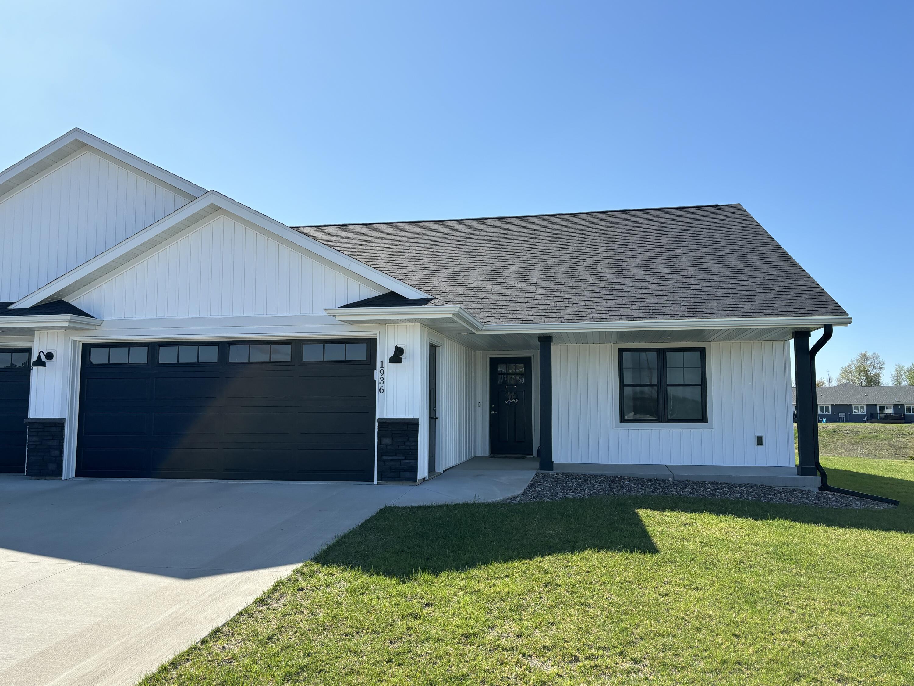 1936 Spakenburg Holmen WI 54636 1871230 image1