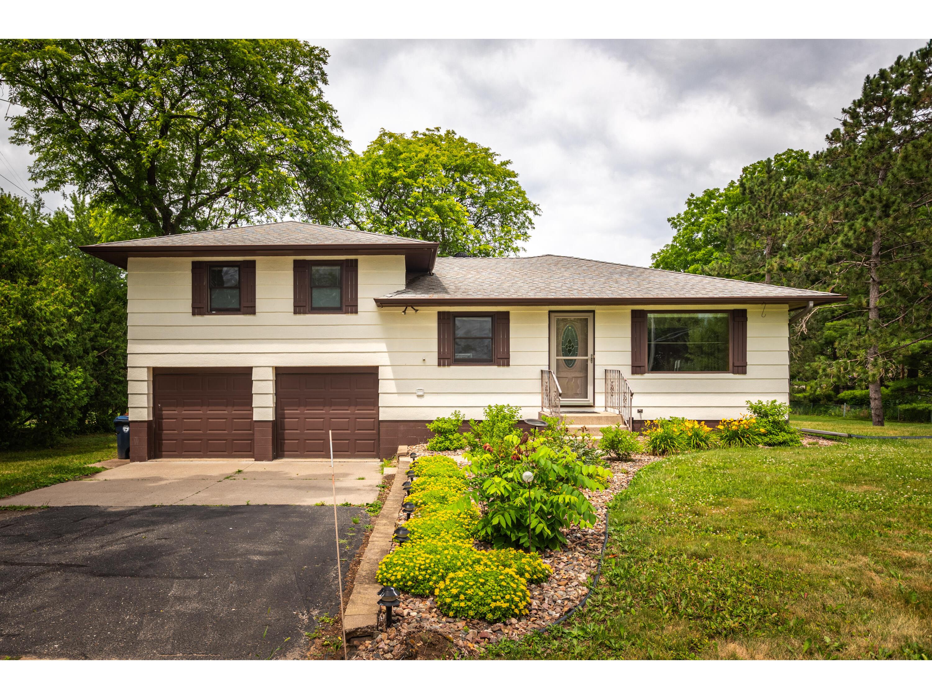 1951 Main Onalaska WI 54650 1840037 image1